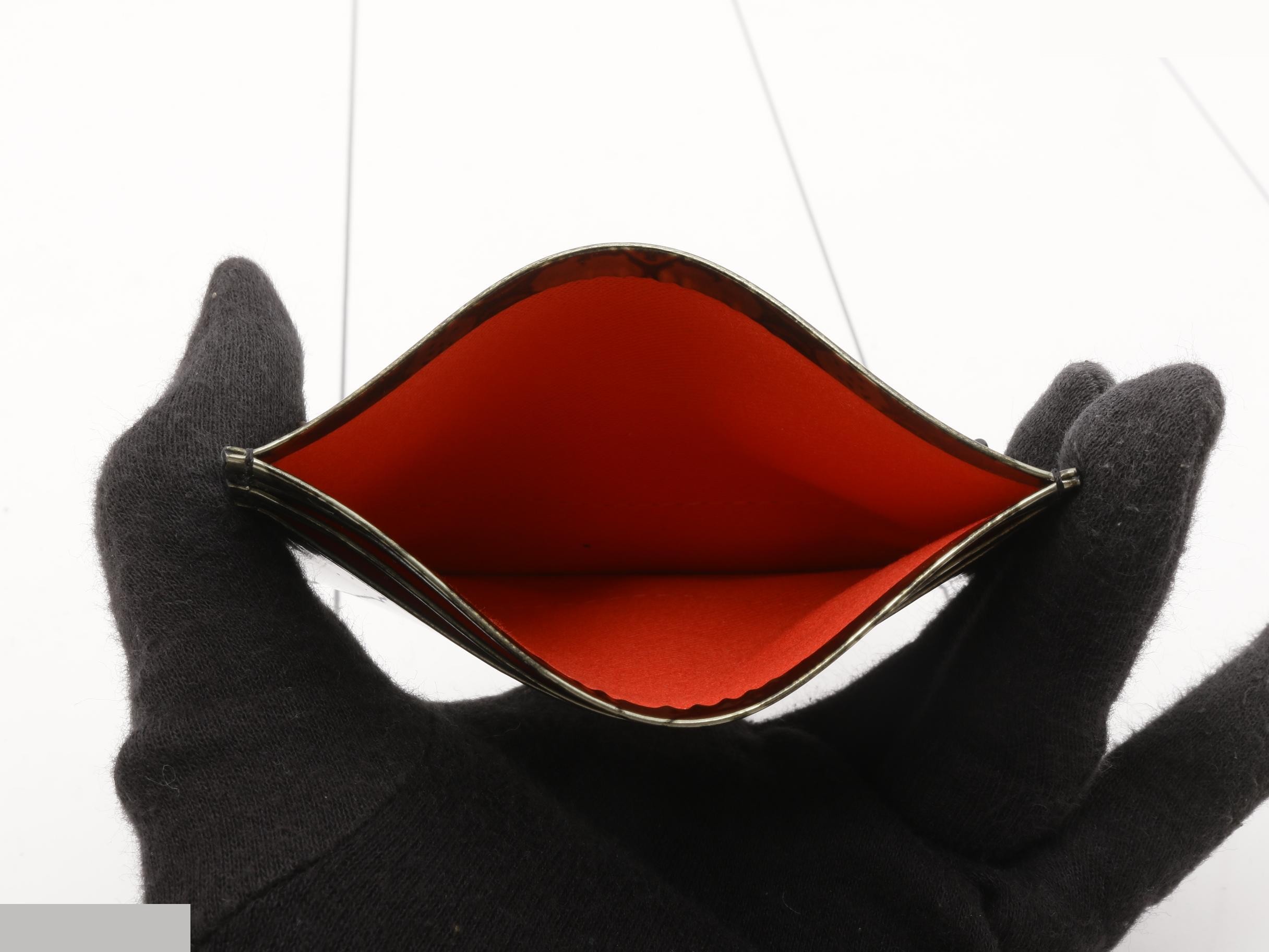 Other lines: Bags and Wallets — view 4
