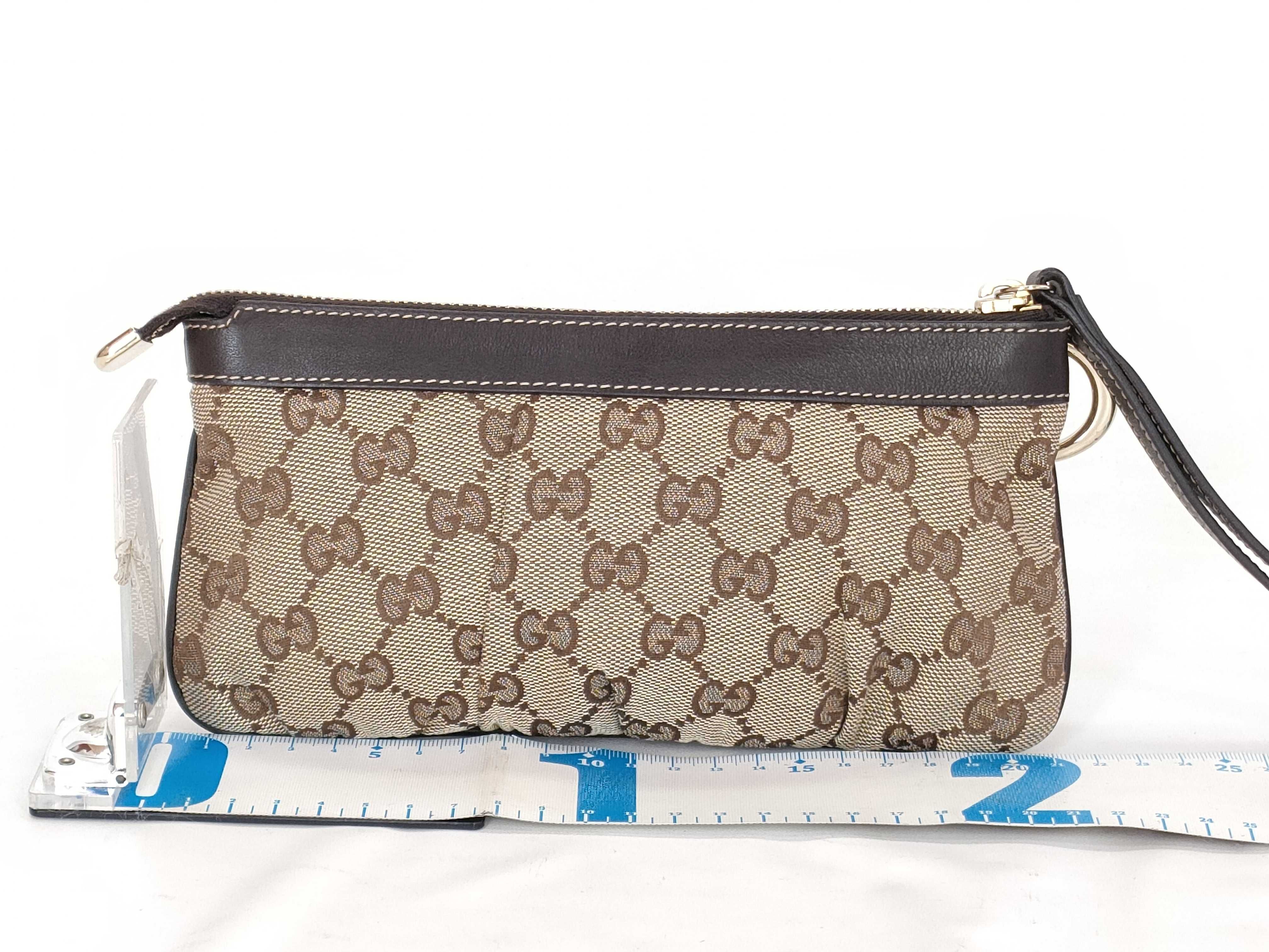 GG Canvas Interlocking G Pouch 212203 Pouch — view 2