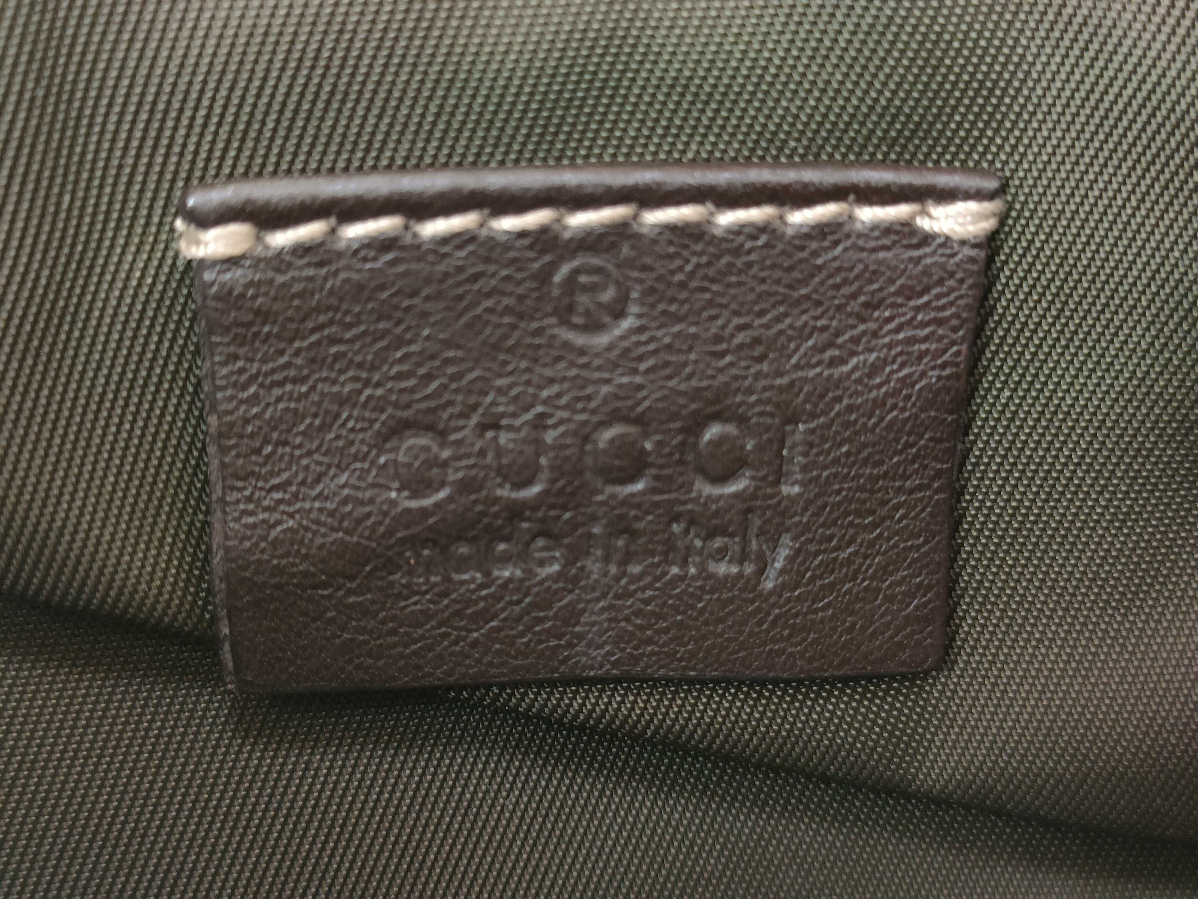 GG Canvas Interlocking G Pouch 212203 Pouch — view 11