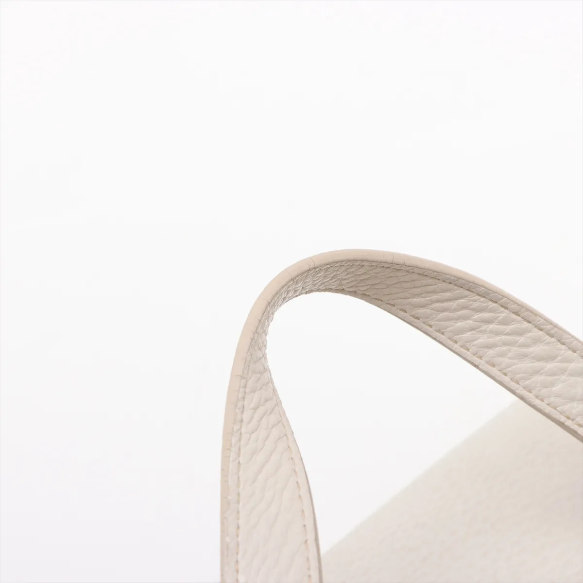 Vitello Dino Leather Tote Bag White — view 14