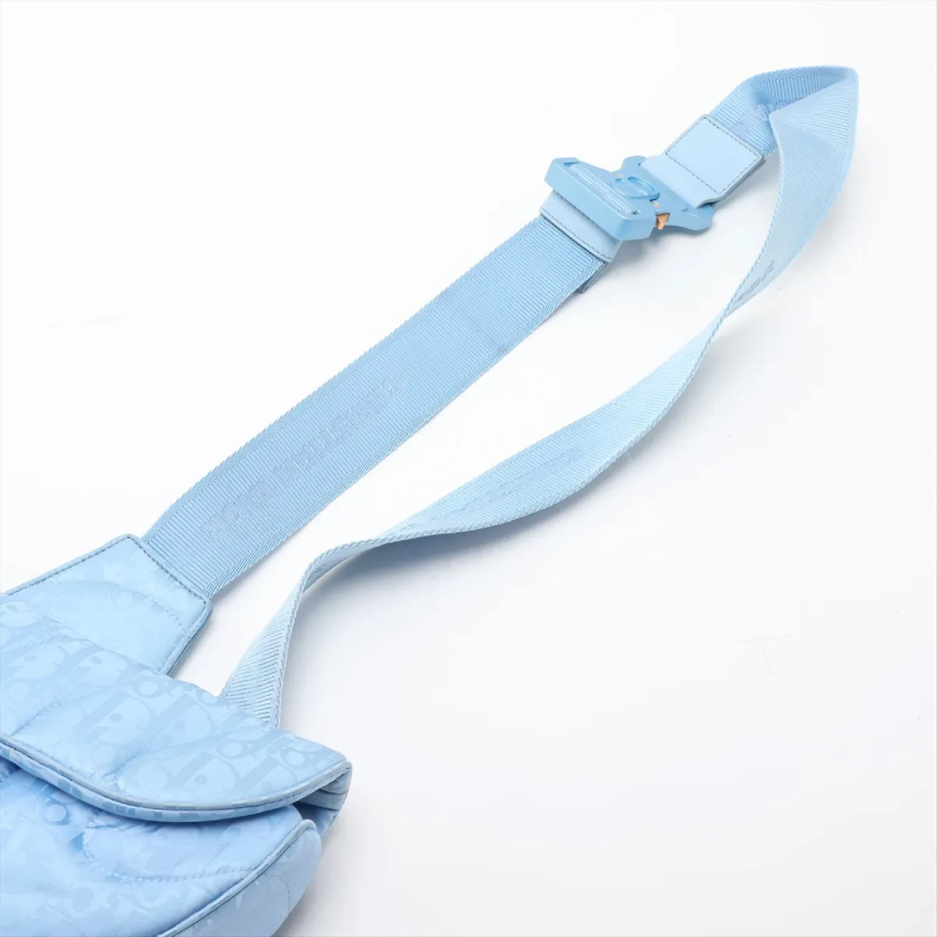 x ERL Saddle Bag Nylon Body Bag Shoulder Bag — view 5