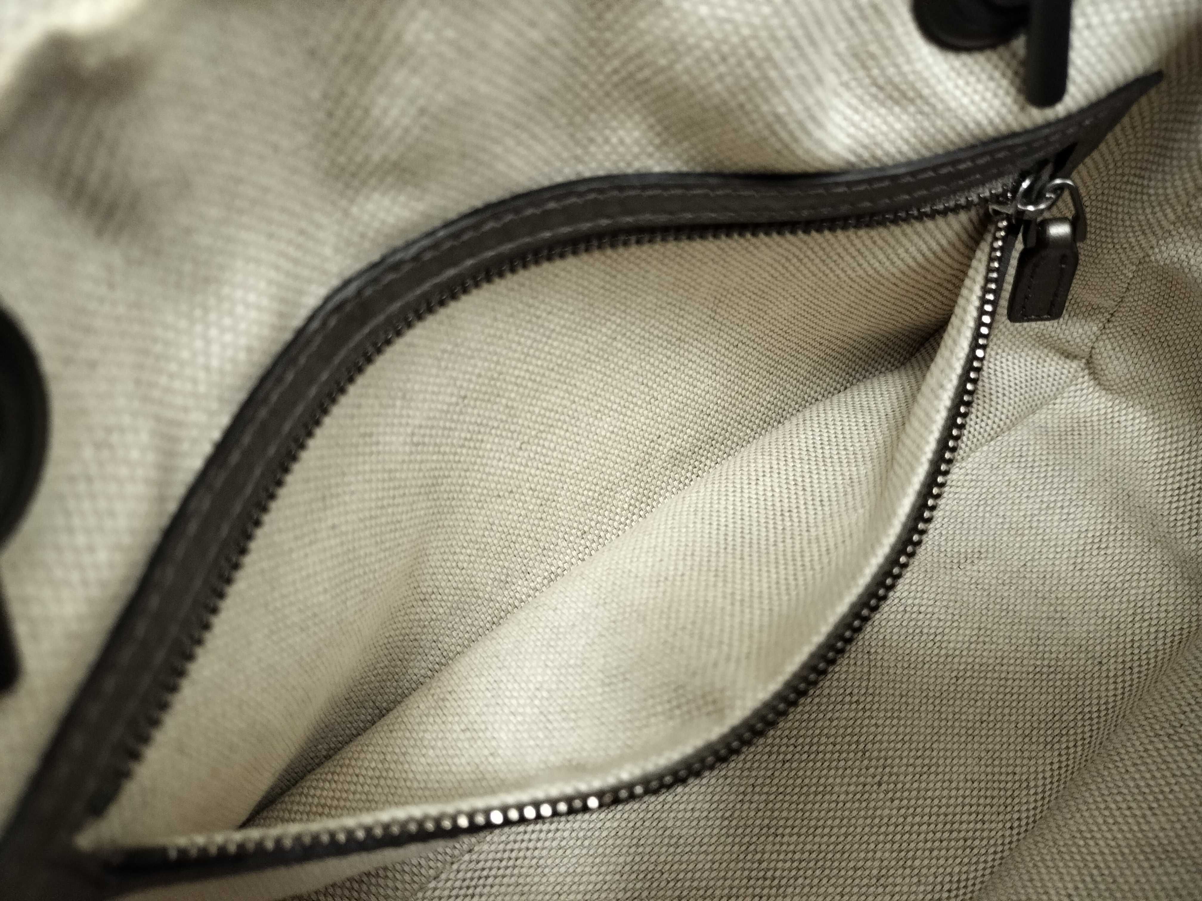 Soho Leather Chain Shoulder Bag 308983 (Includes Box and Warranty) — view 11