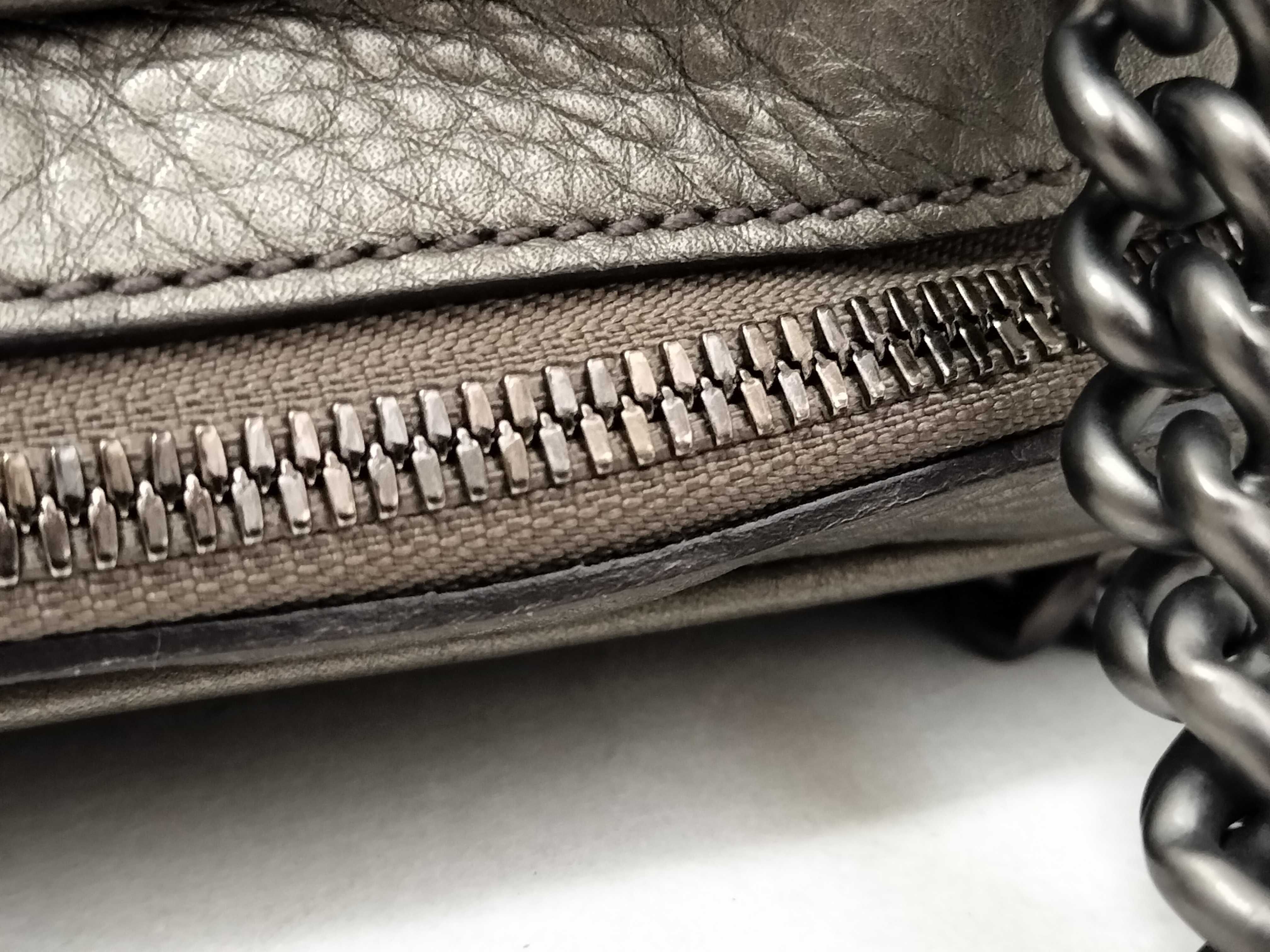 Soho Leather Chain Shoulder Bag 308983 (Includes Box and Warranty) — view 6