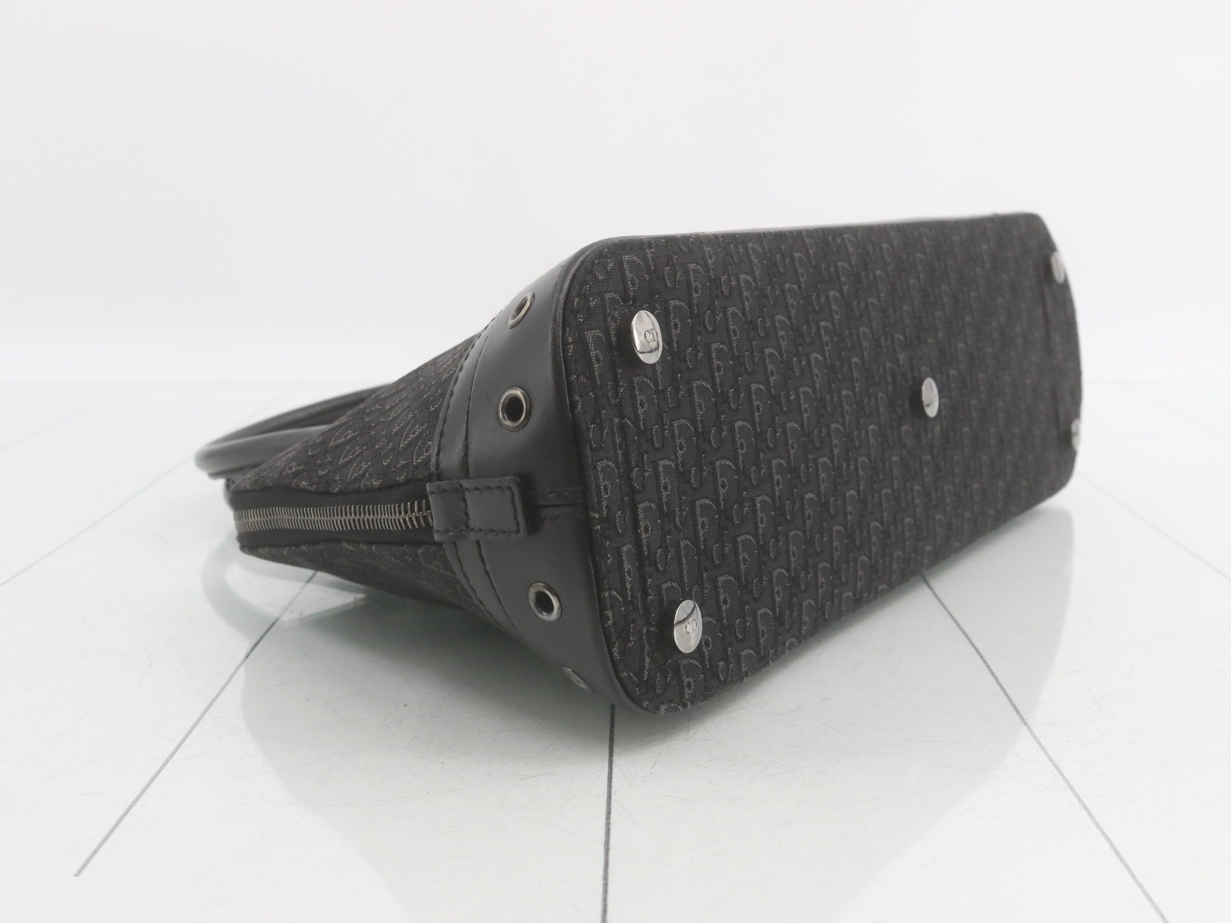 Street Chic Trotter Pattern Handbag BM-0062 — view 5