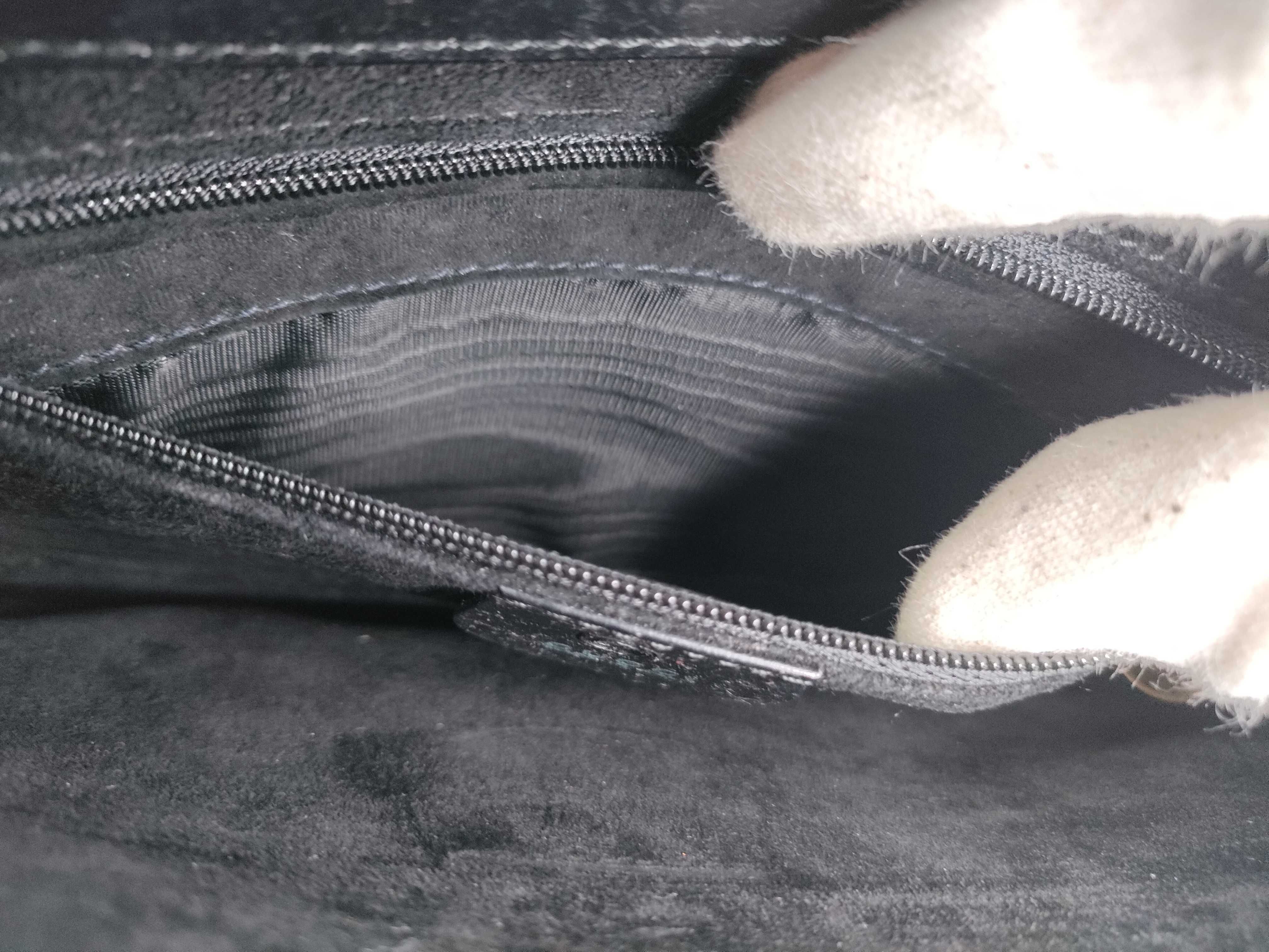 (Gucci) Calfskin Tom Ford Era Shoulder Bag — view 13