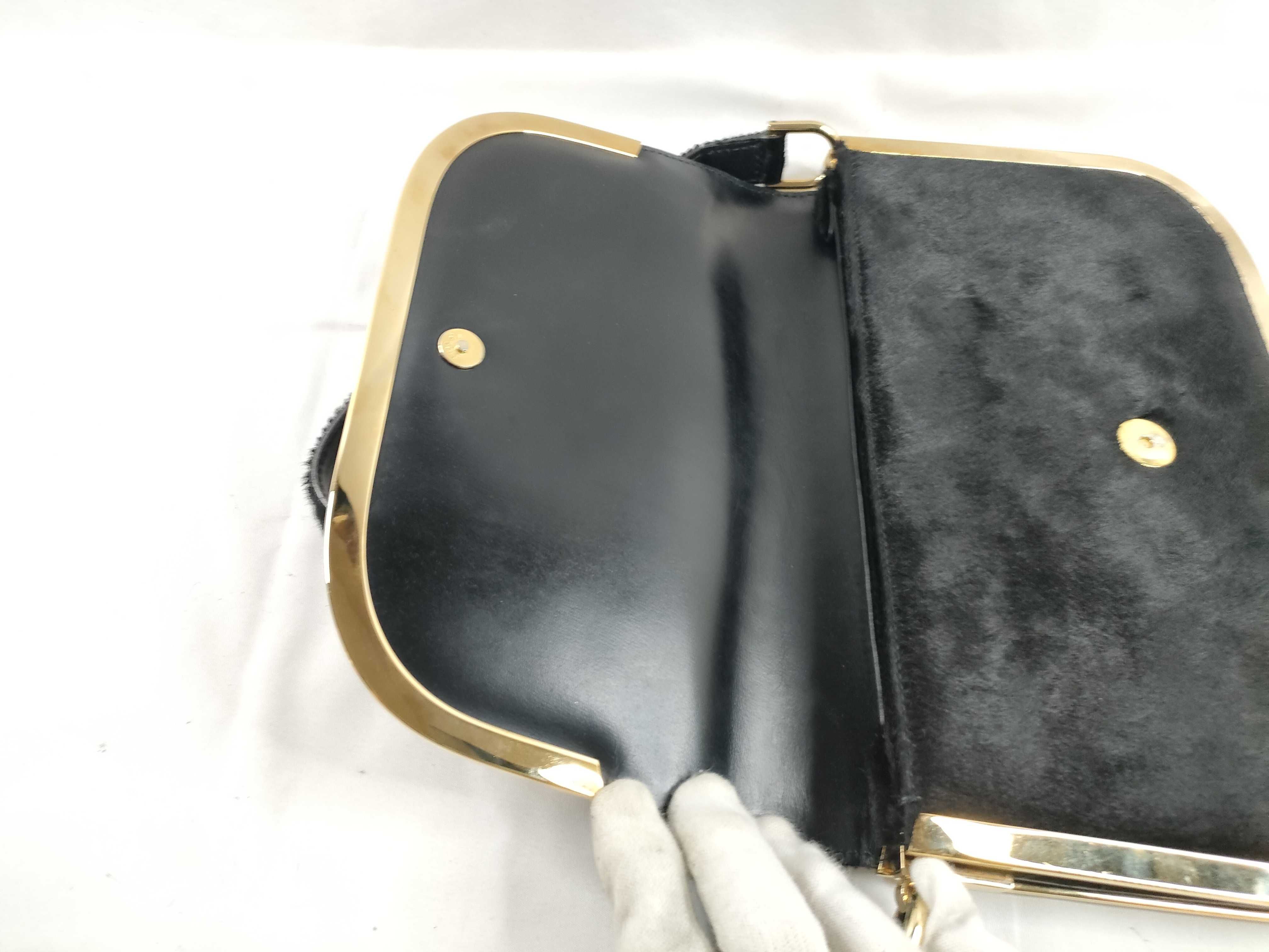 (Gucci) Calfskin Tom Ford Era Shoulder Bag — view 9