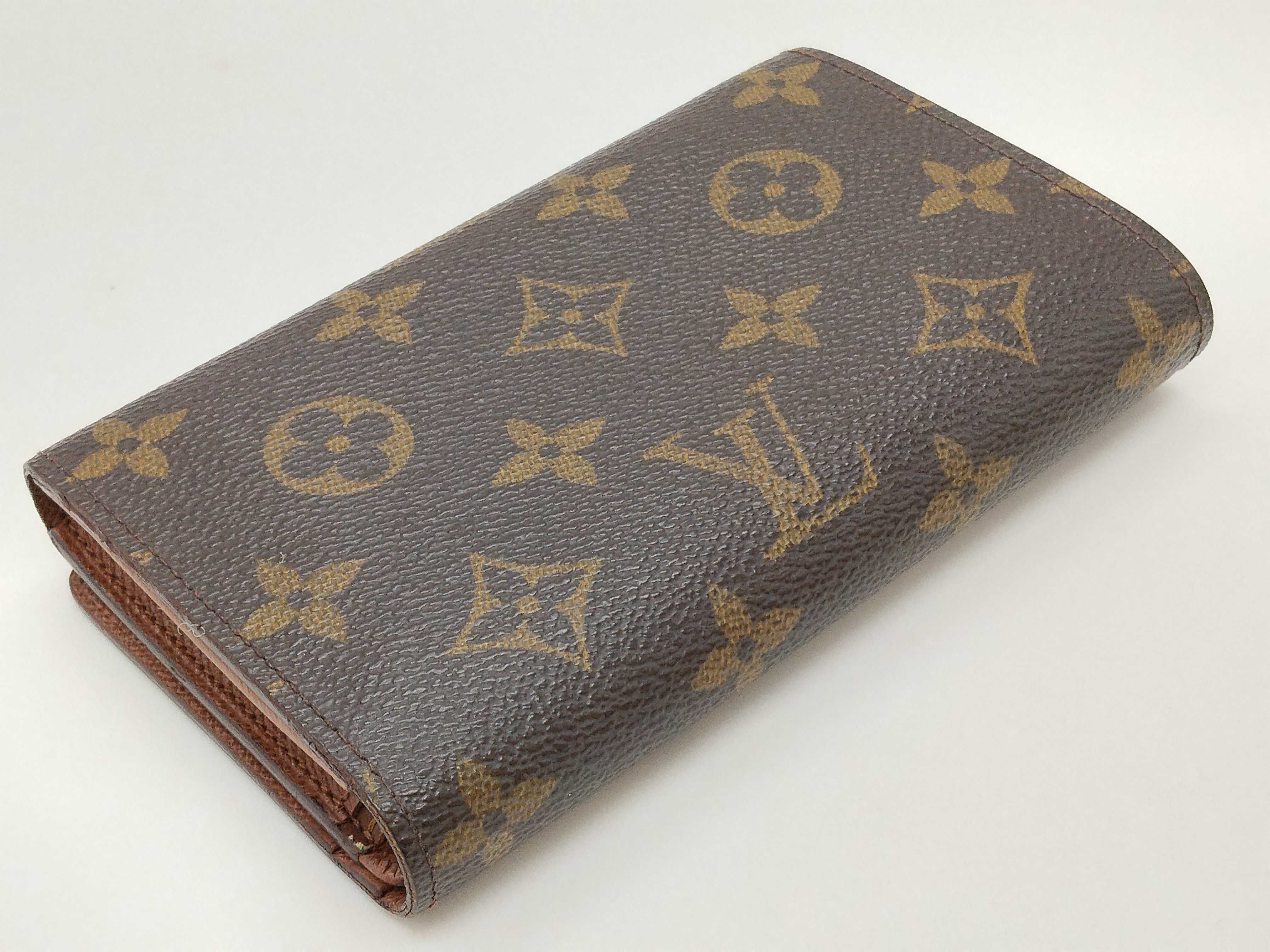 Monogram Louis Vuitton Wallet — view 7