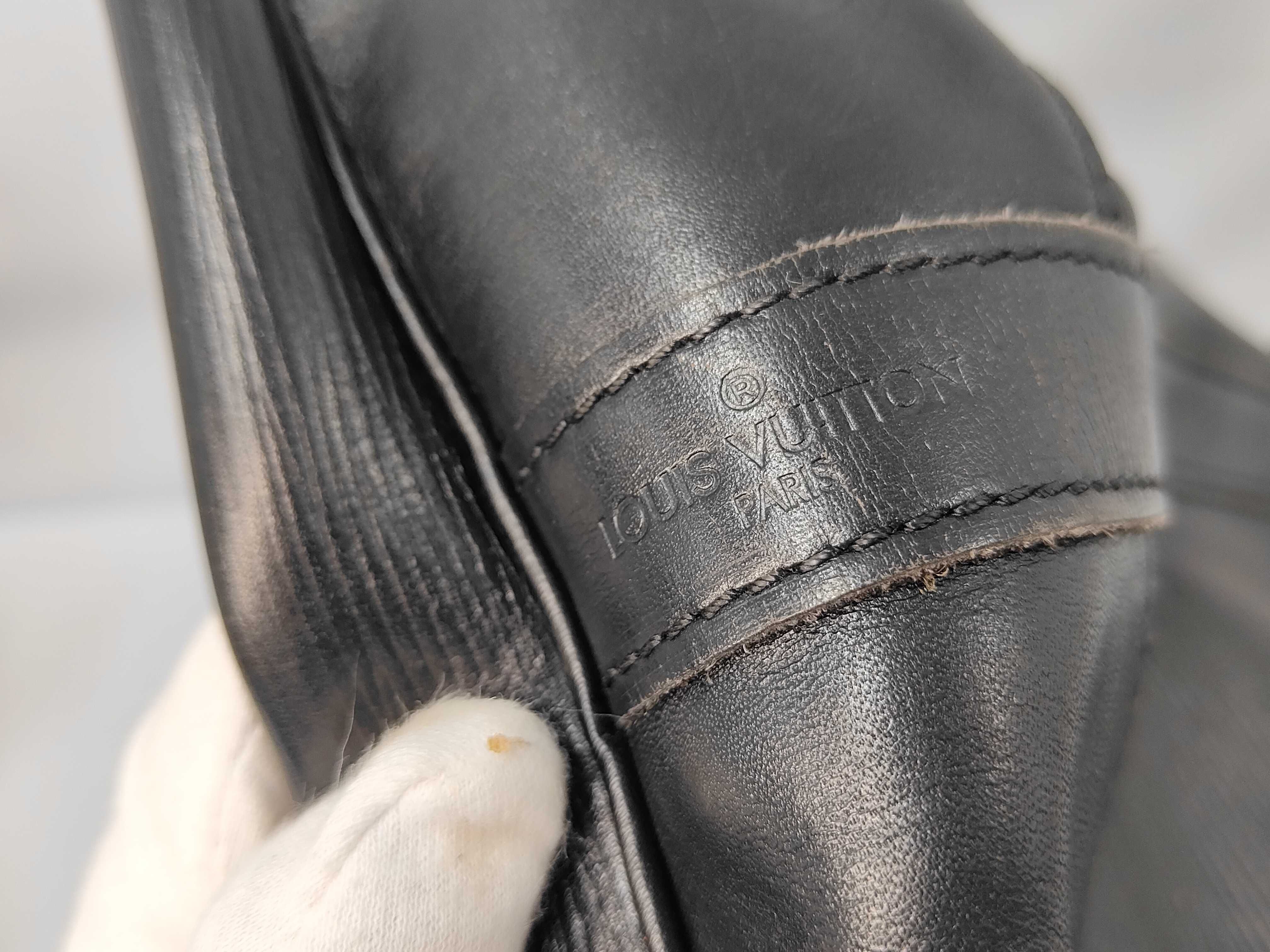 Epi Randonee Noir Shoulder Bag — view 9