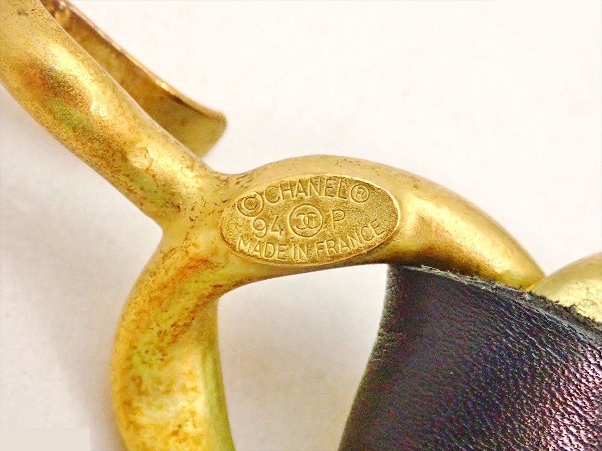 Stamped 94P, Coco Mark, leather chain, with box, total length approximately 80cm. — view 5