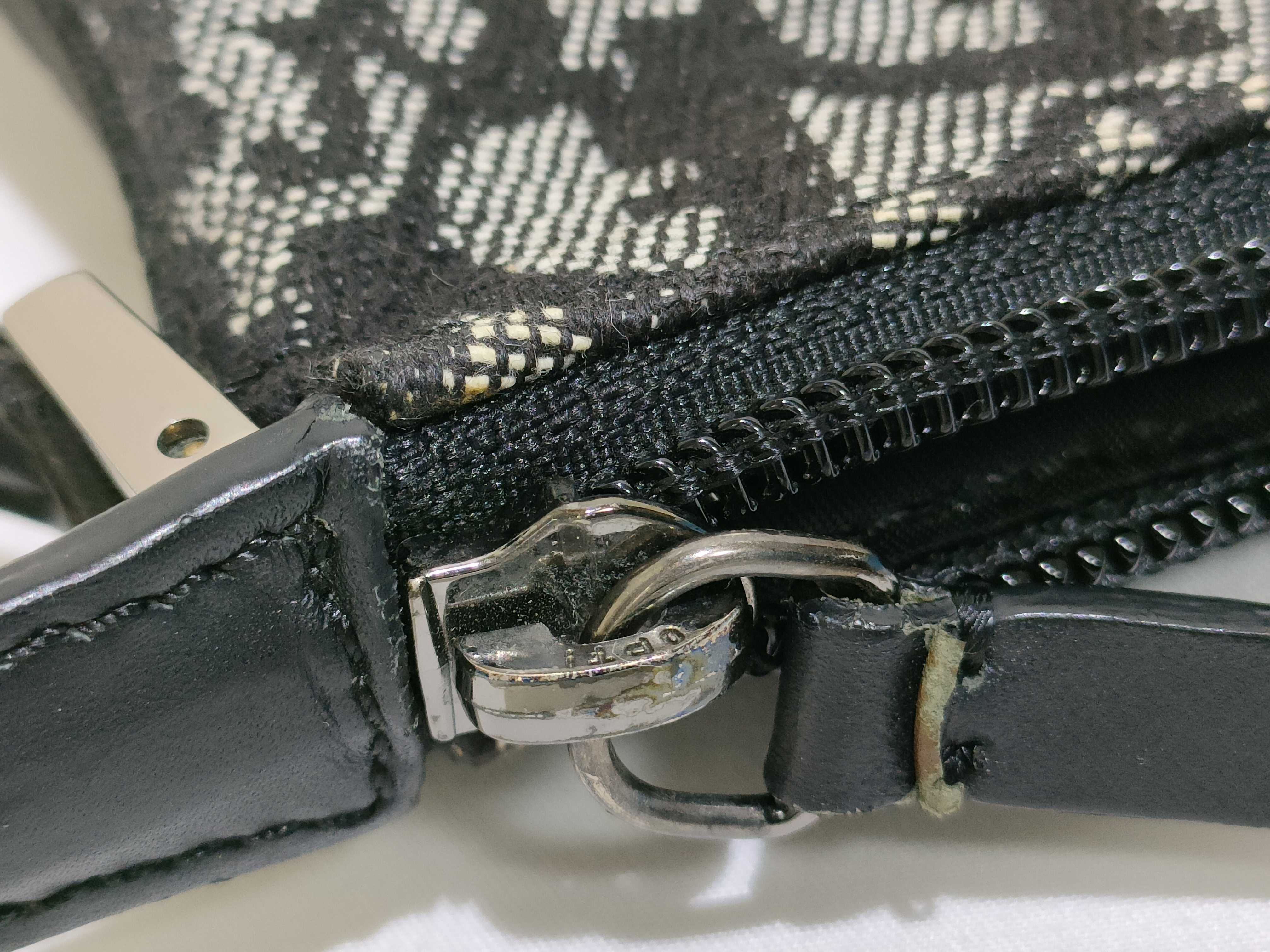 Trotter Christian Dior Trotter Canvas x Leather Shoulder Bag Navy Shoulder Bag — view 13