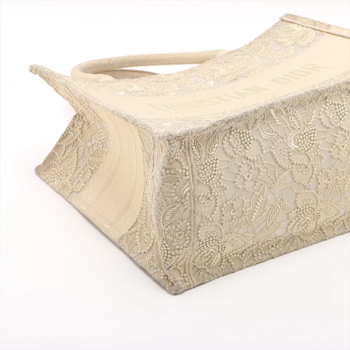 Book Tote Medium Lace Tote Bag Gold — view 4