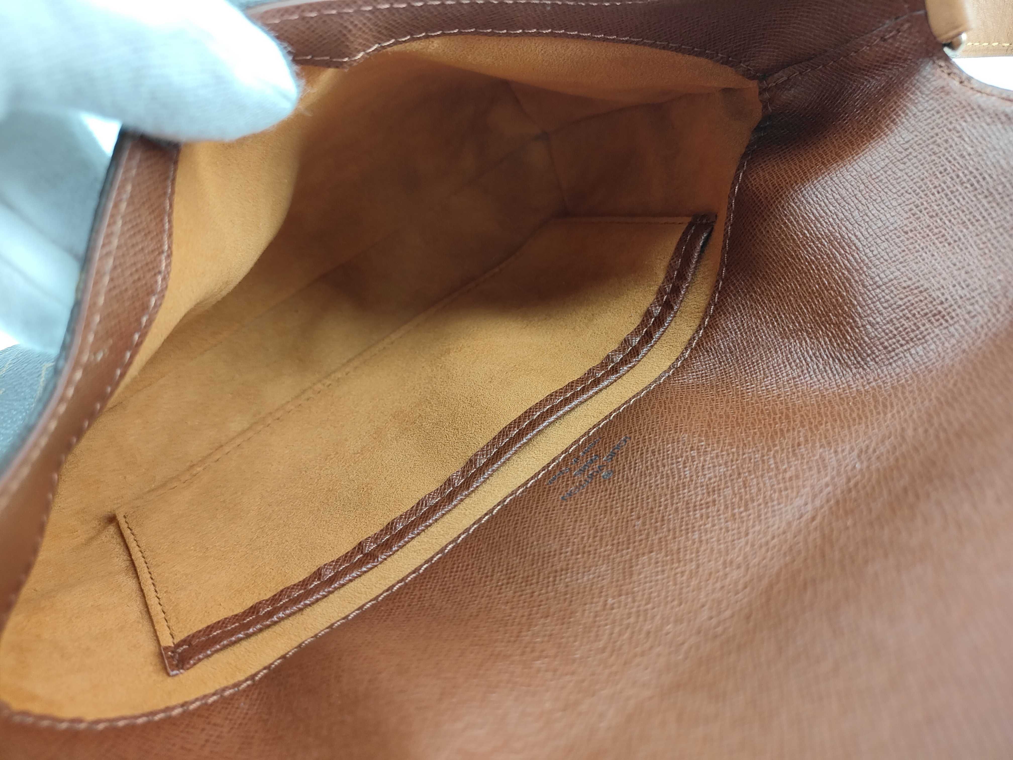 Monogram LOUIS VUITTON M51257 Musette Tango Shoulder Bag — view 9
