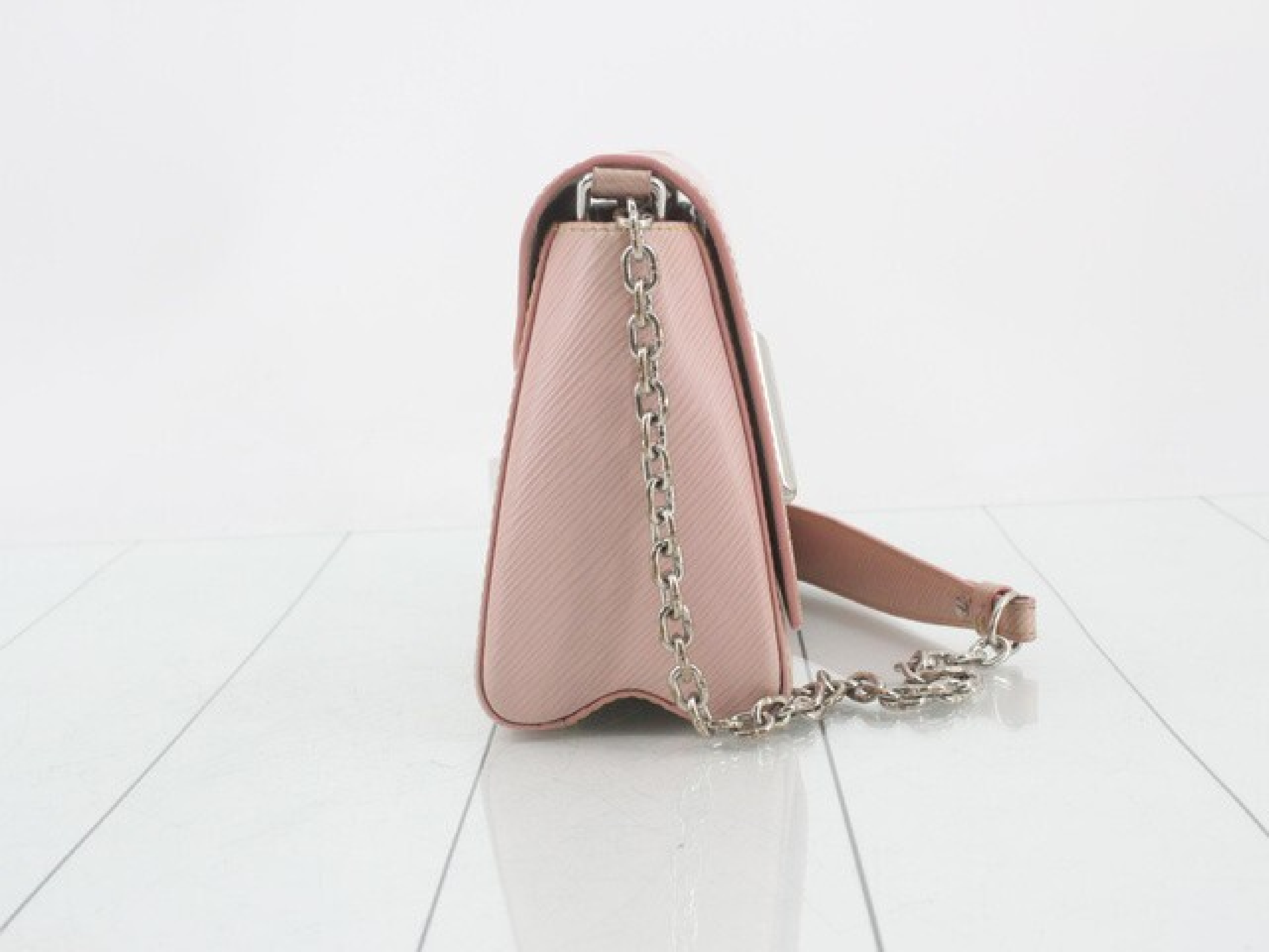 Epi Twist FL0146 Shoulder Bag — view 6