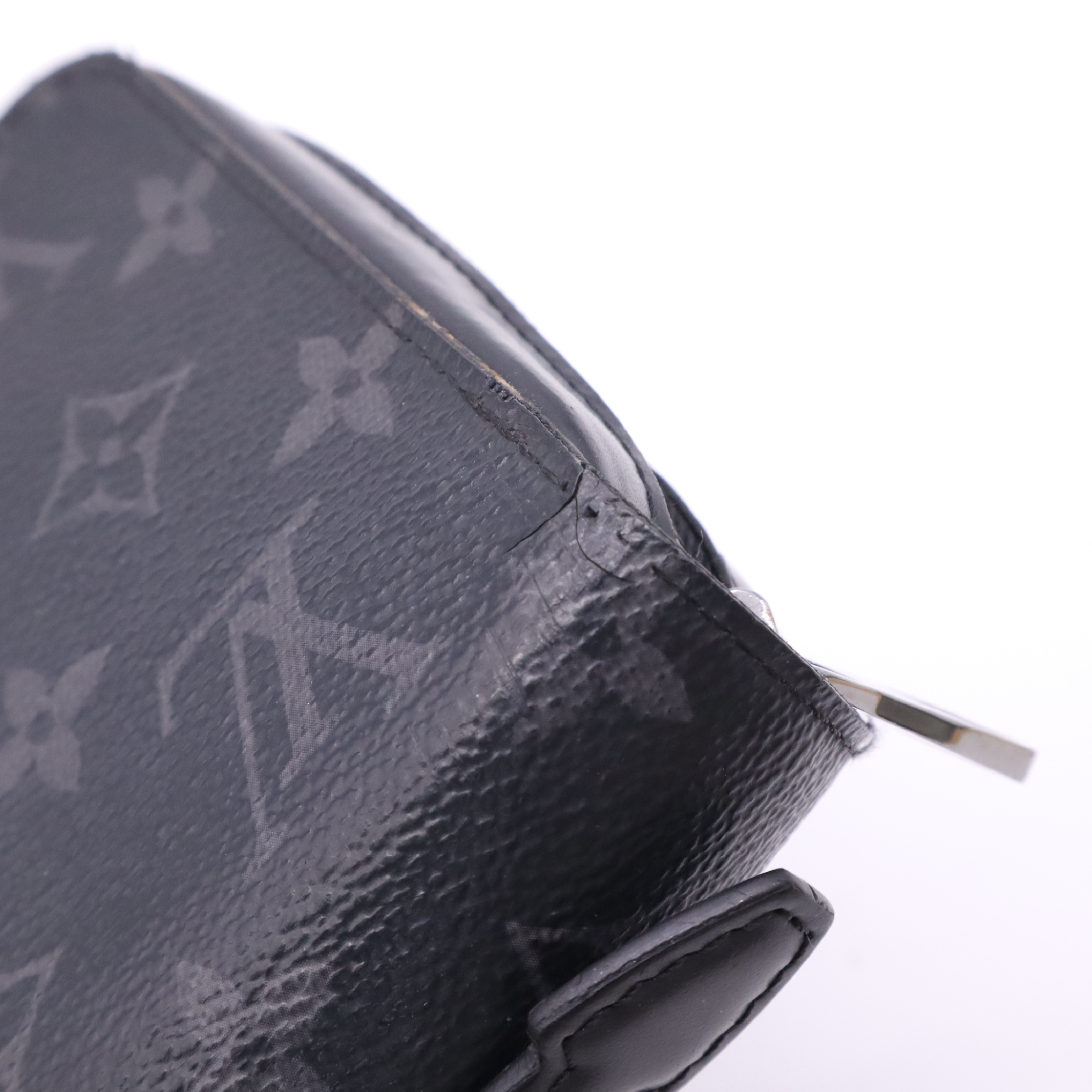 M61698 Monogram Eclipse Zippy XL Wallet — view 8