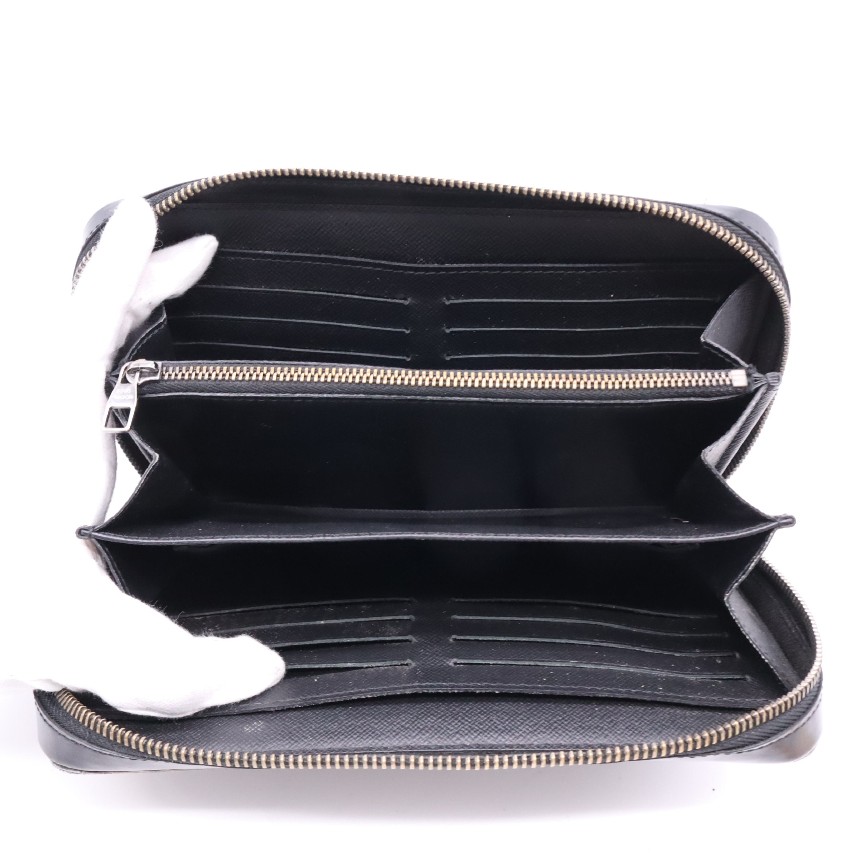 M61698 Monogram Eclipse Zippy XL Wallet — view 9
