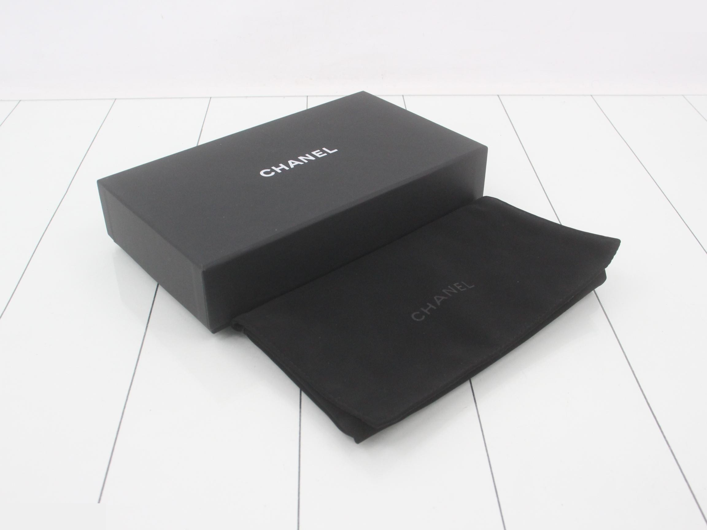 Camellia Zippy Wallet — view 5