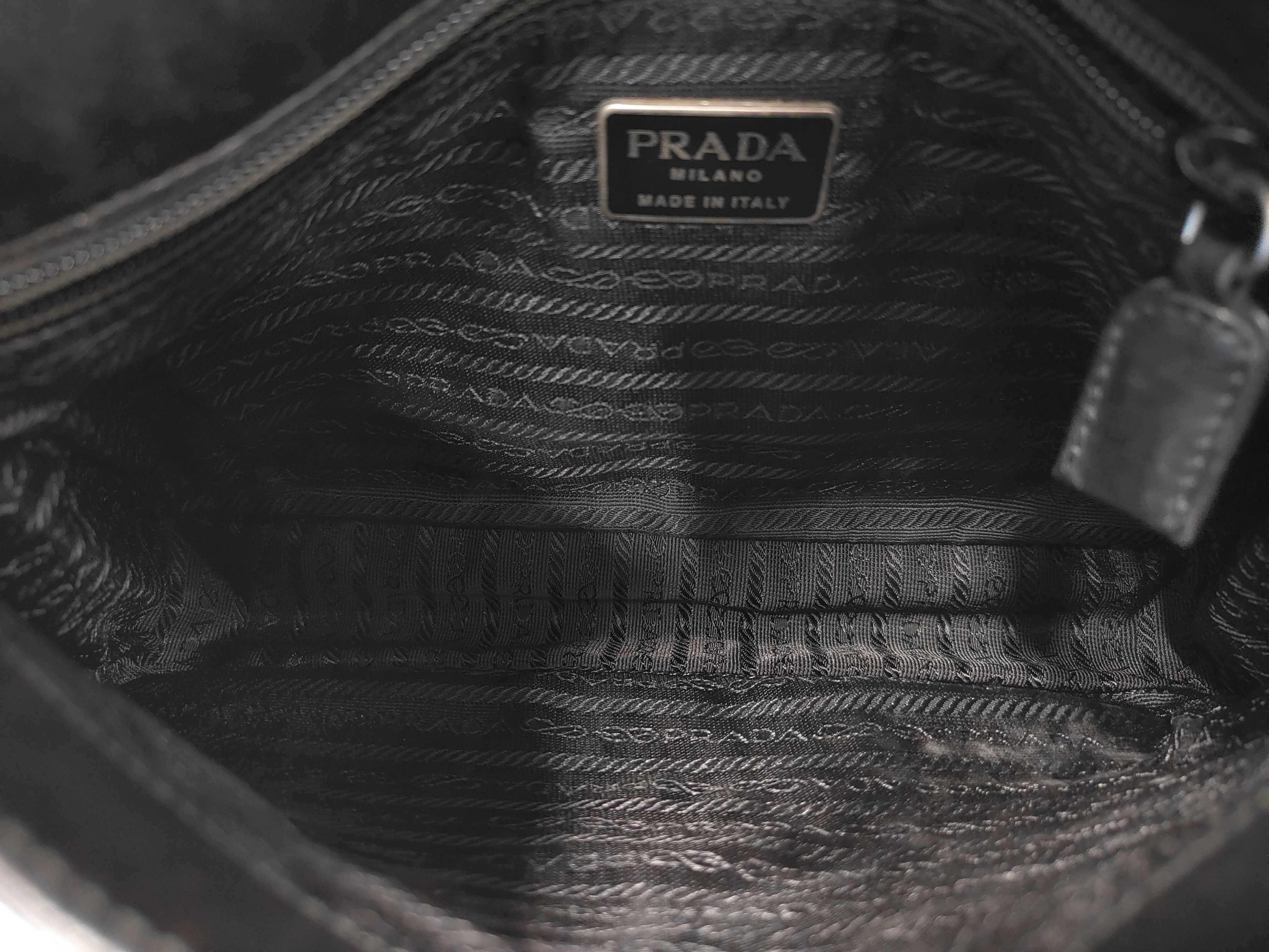 Leather Plastic Chain Shoulder Bag — view 8