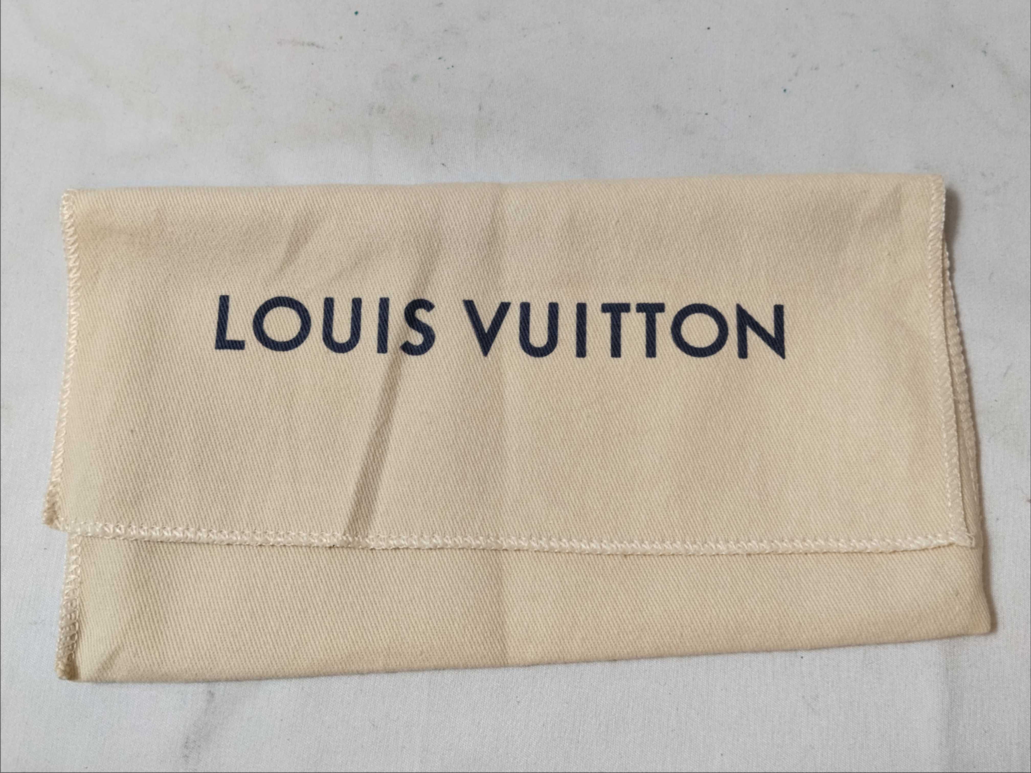 Monogram Portefeuille Sarah Wallet — view 15