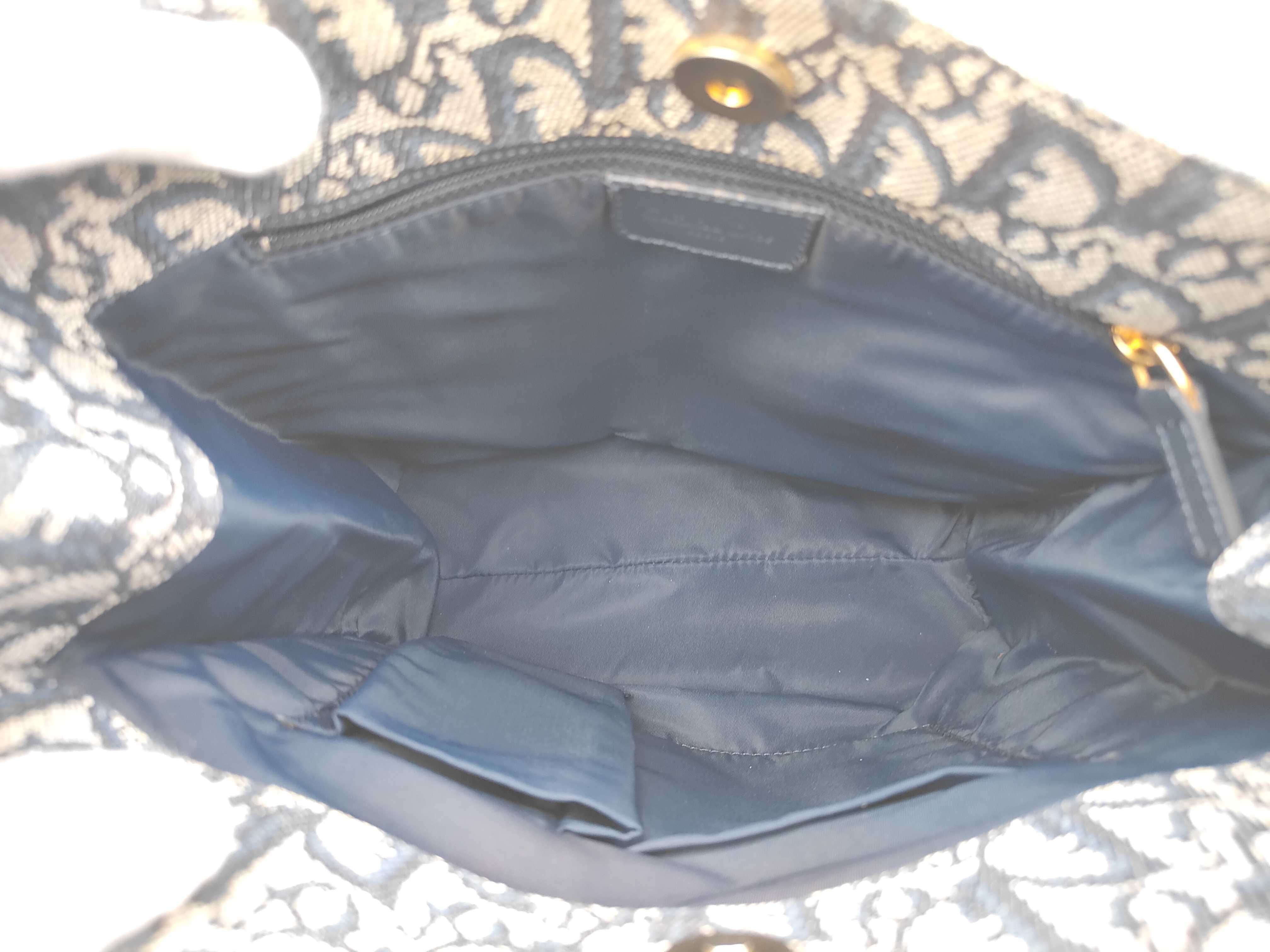Trotter Handbag — view 8