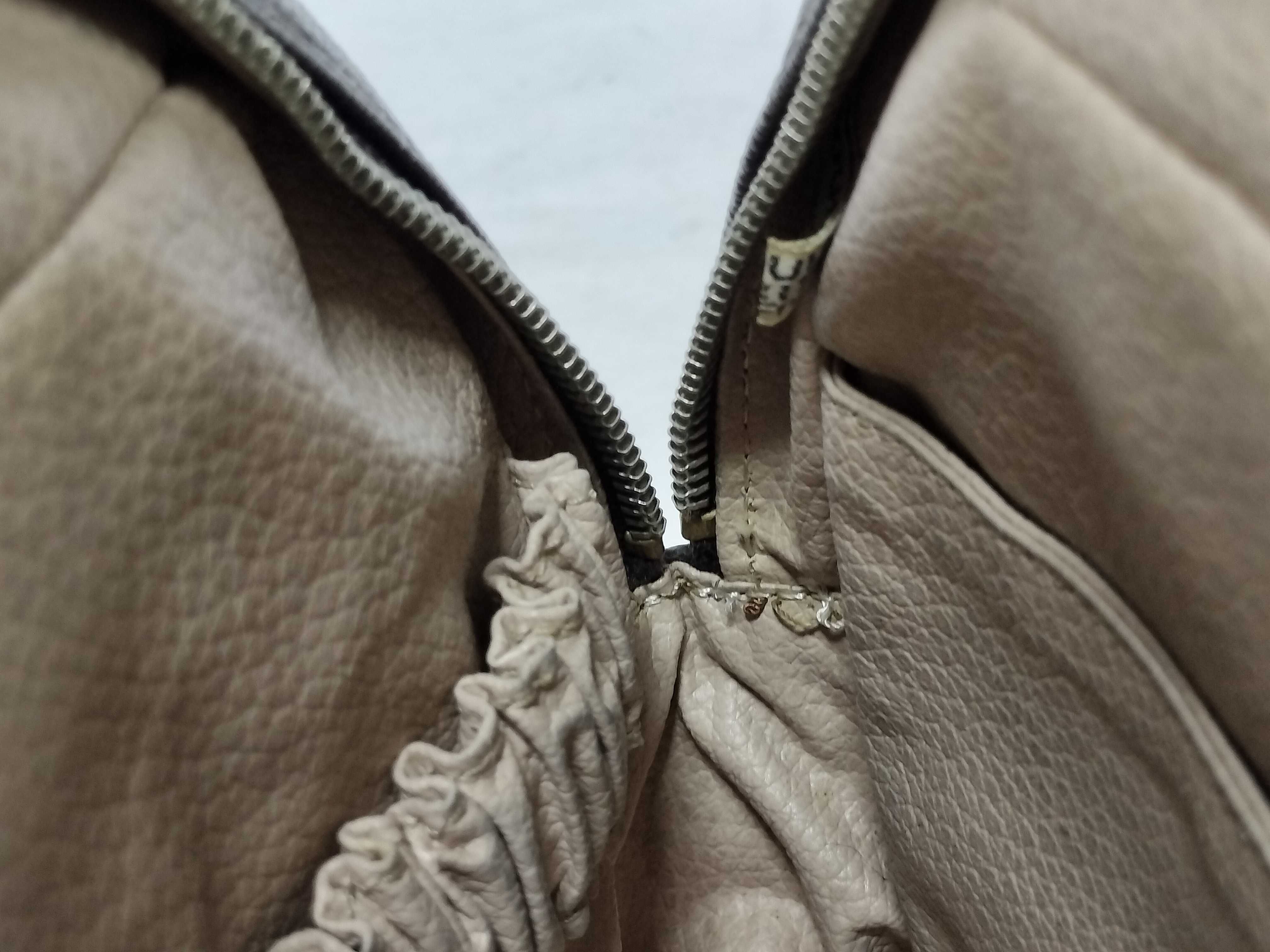 Monogram Louis Vuitton Trousses Toilette 23 Monogram M47524 Second Bag — view 6