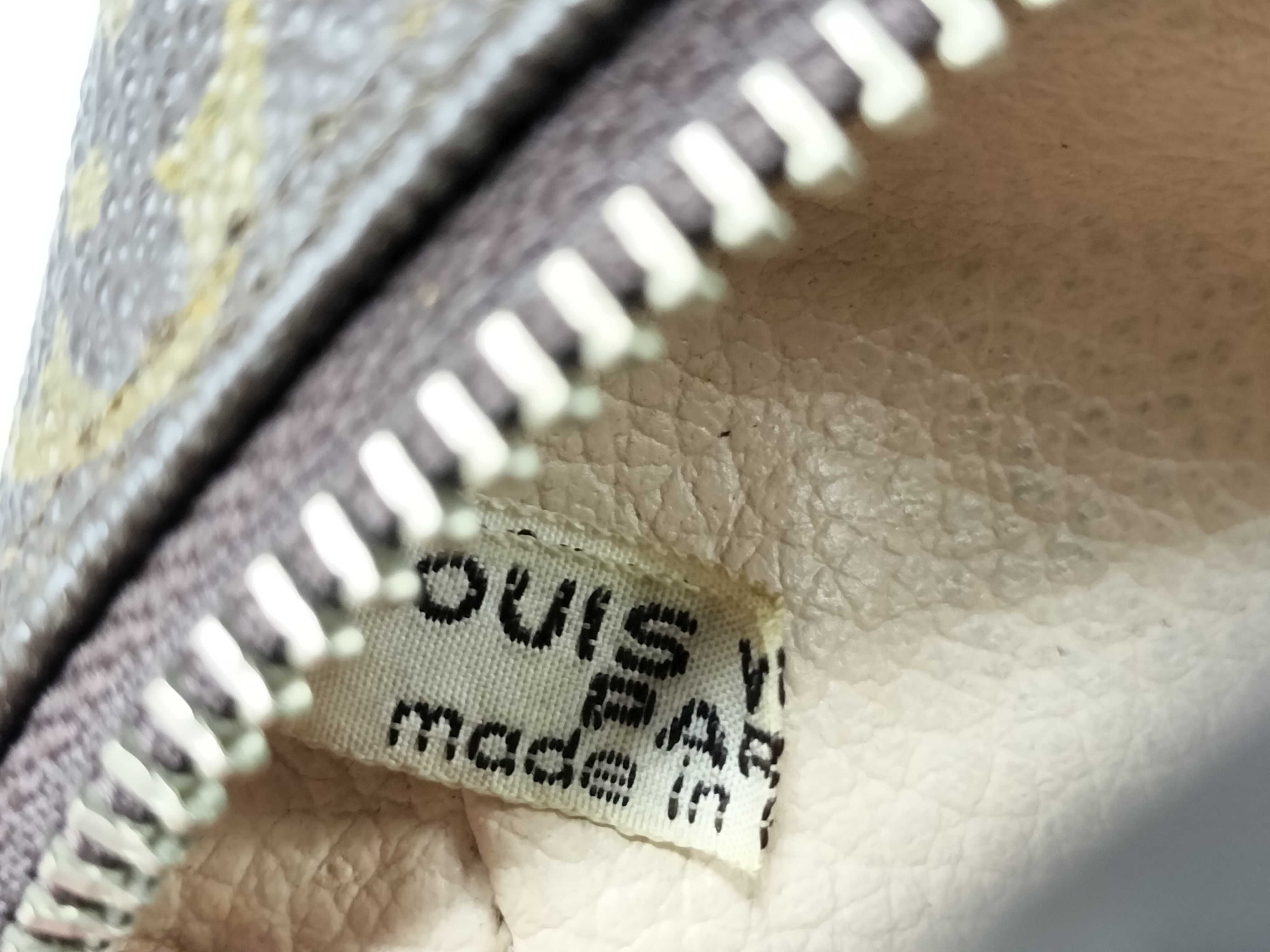 Monogram Louis Vuitton Trousses Toilette 23 Monogram M47524 Second Bag — view 9