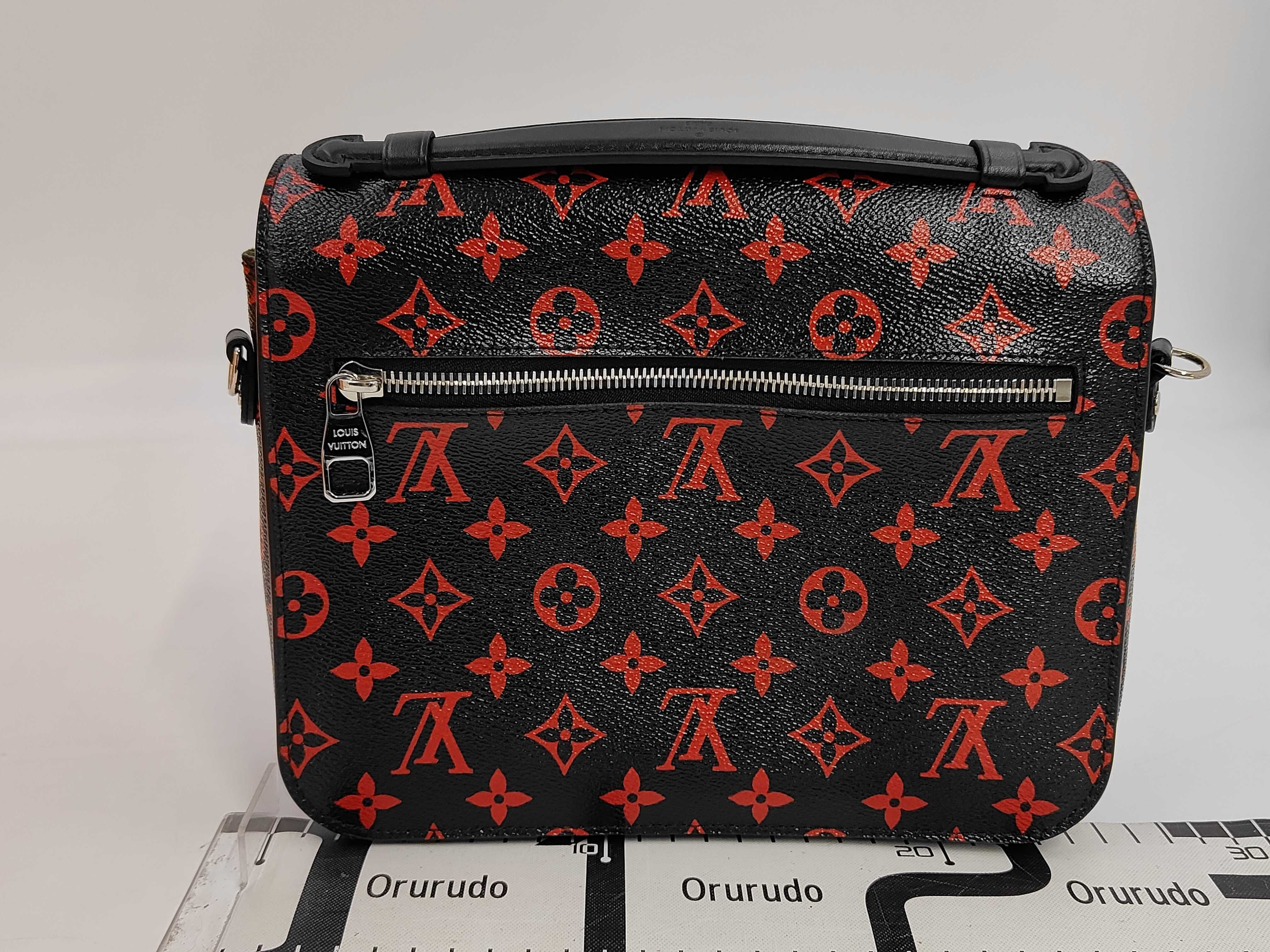 Monogram Infrarouge Pochette Métis Shoulder Bag — view 2