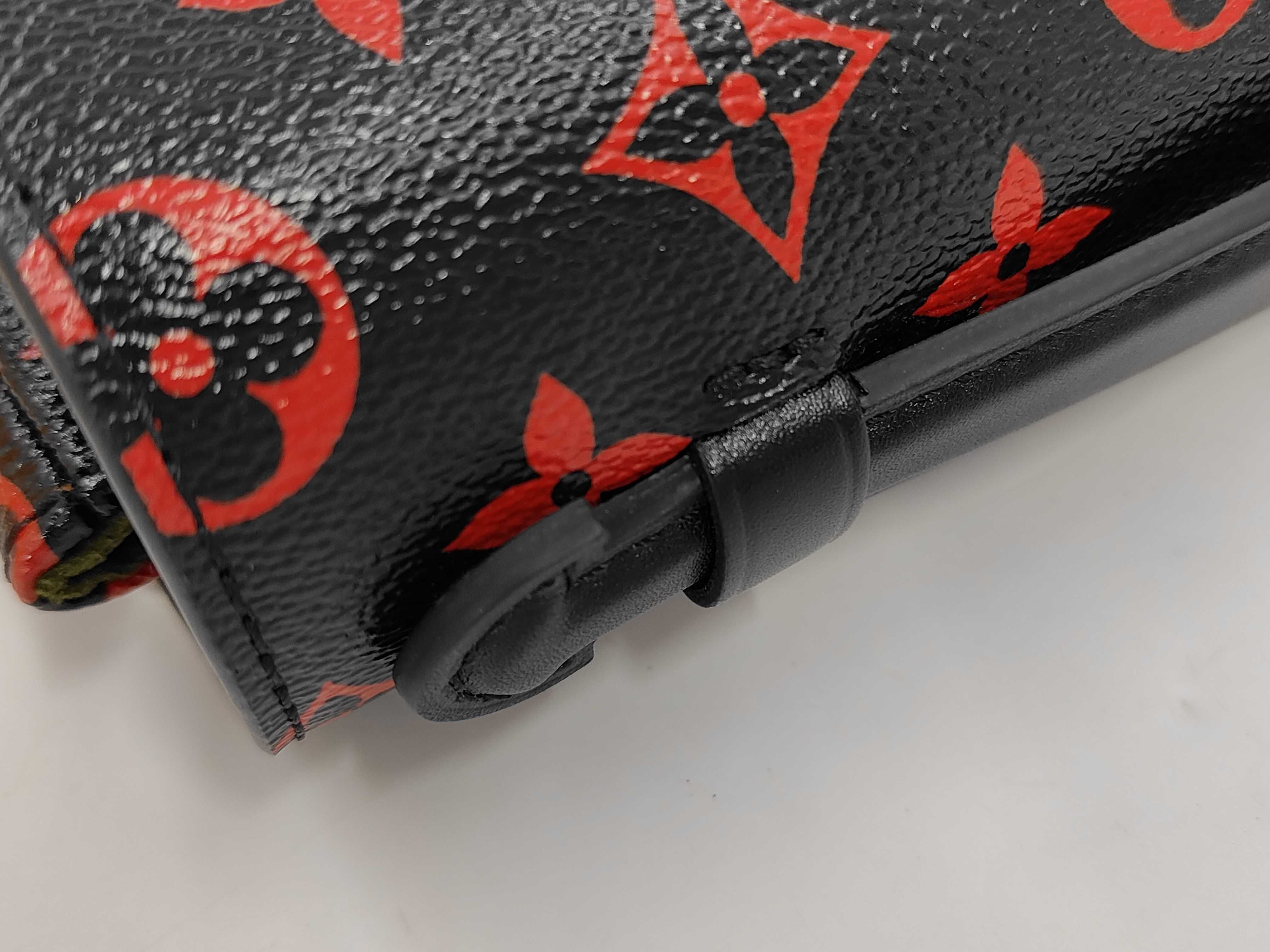 Monogram Infrarouge Pochette Métis Shoulder Bag — view 8