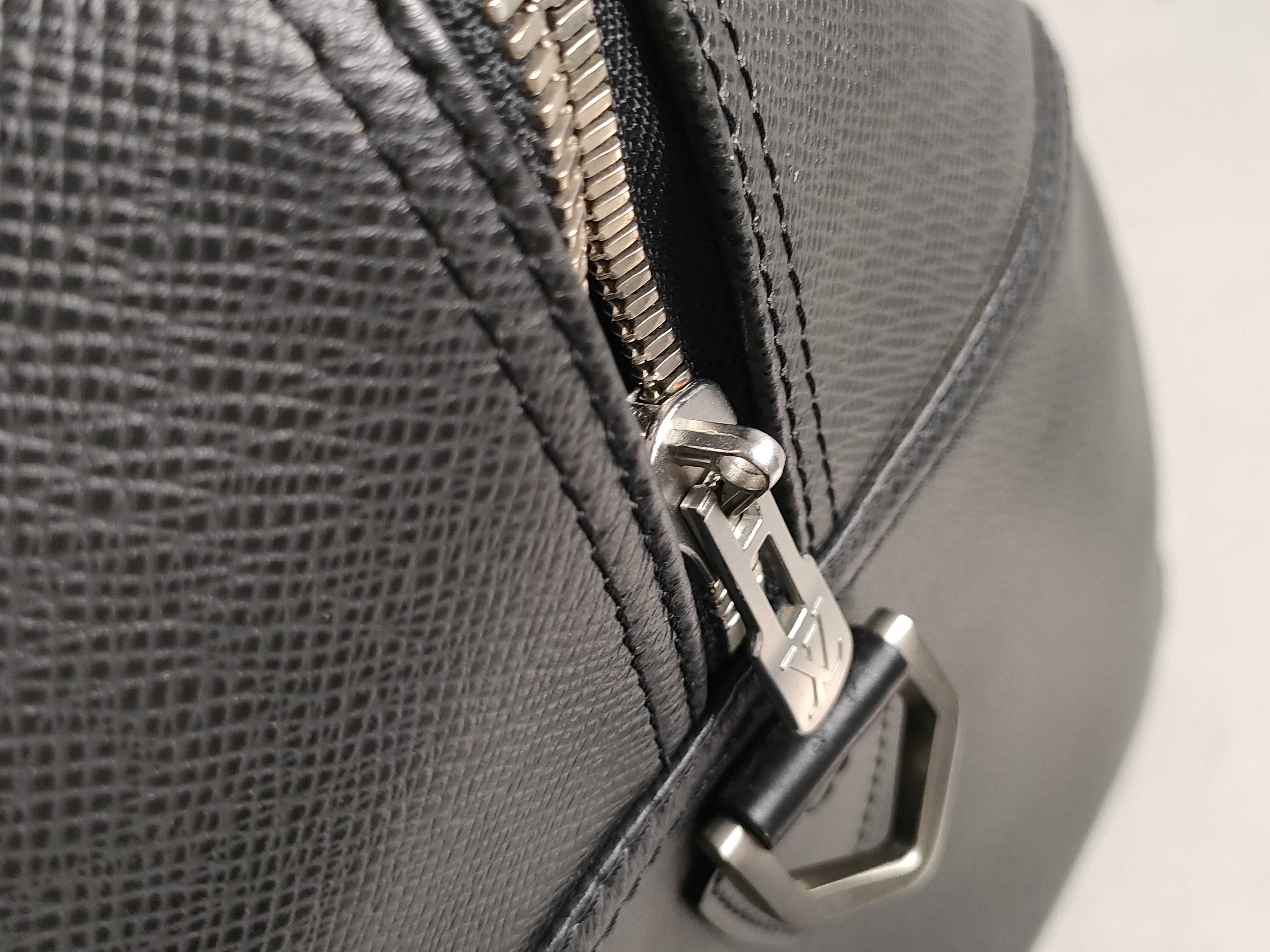 Tyga Kendall GM M30112 SP0035 Black Boston Bag — view 13