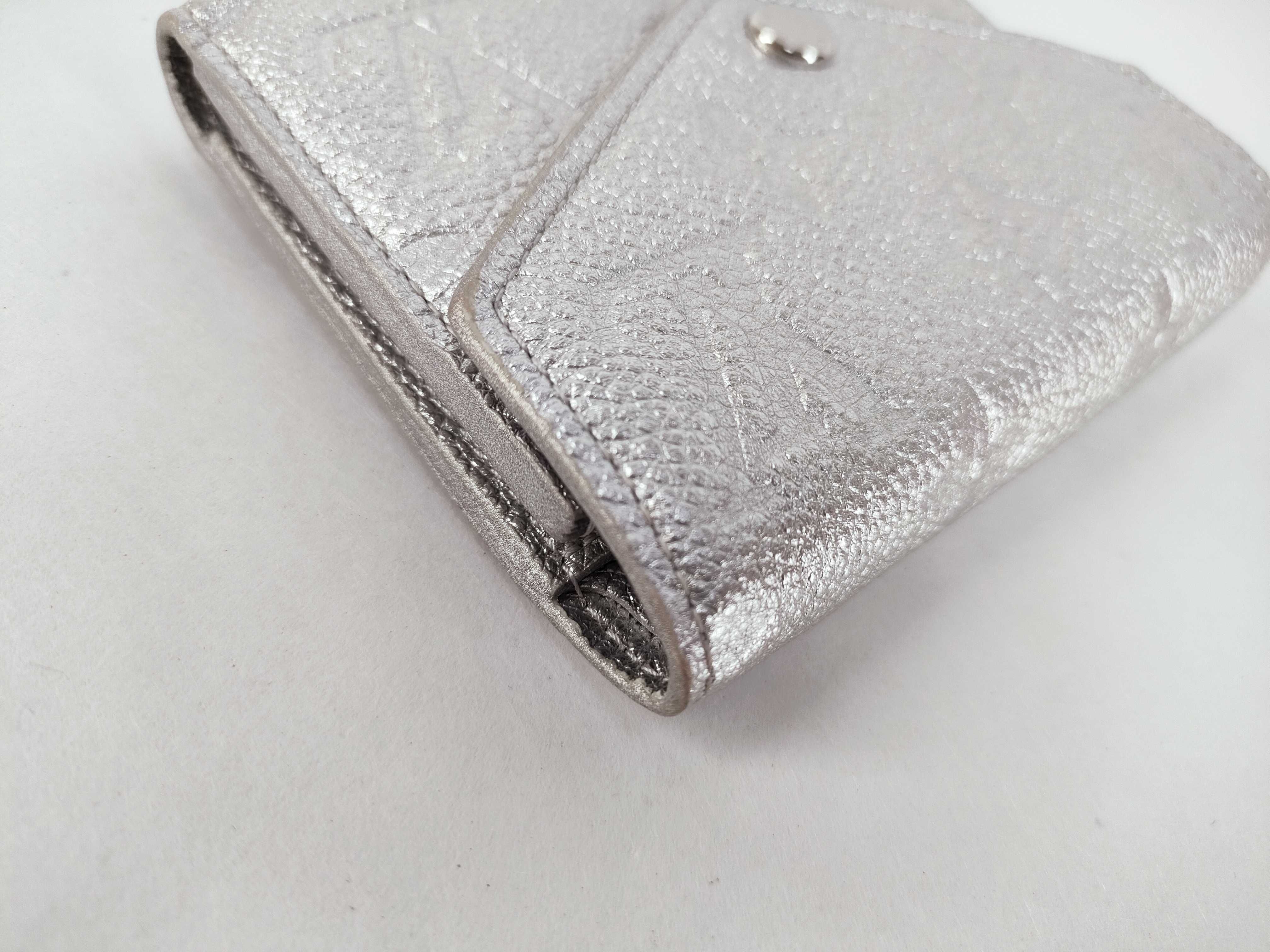 Monogram Empreinte M26896 Portefeuille Victorine Empreinte Silver Wallet — view 3