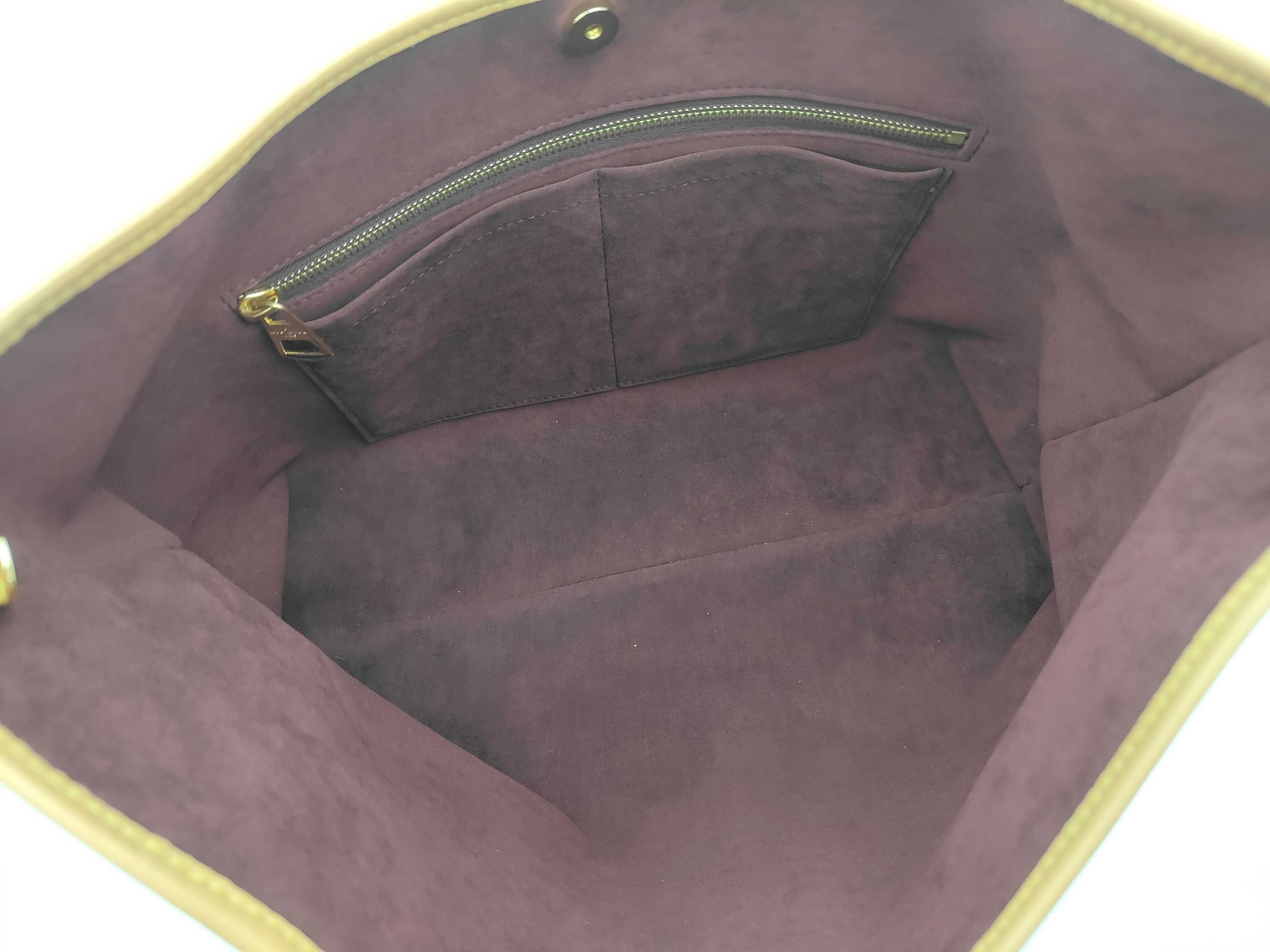 M46203 Monogram Carryall NM PM Bag — view 5