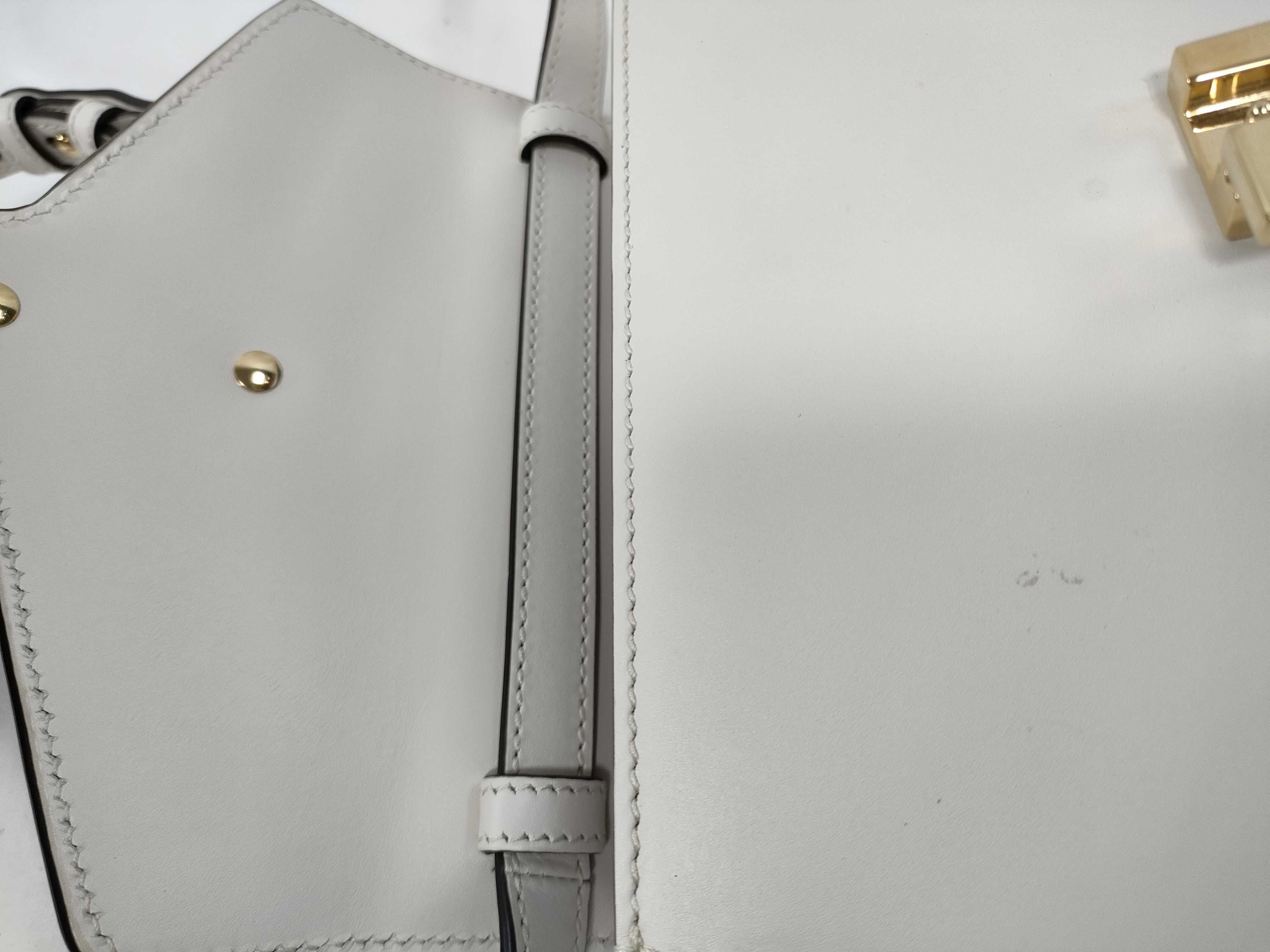 Sherry Line Sylvie Shoulder Bag — view 9