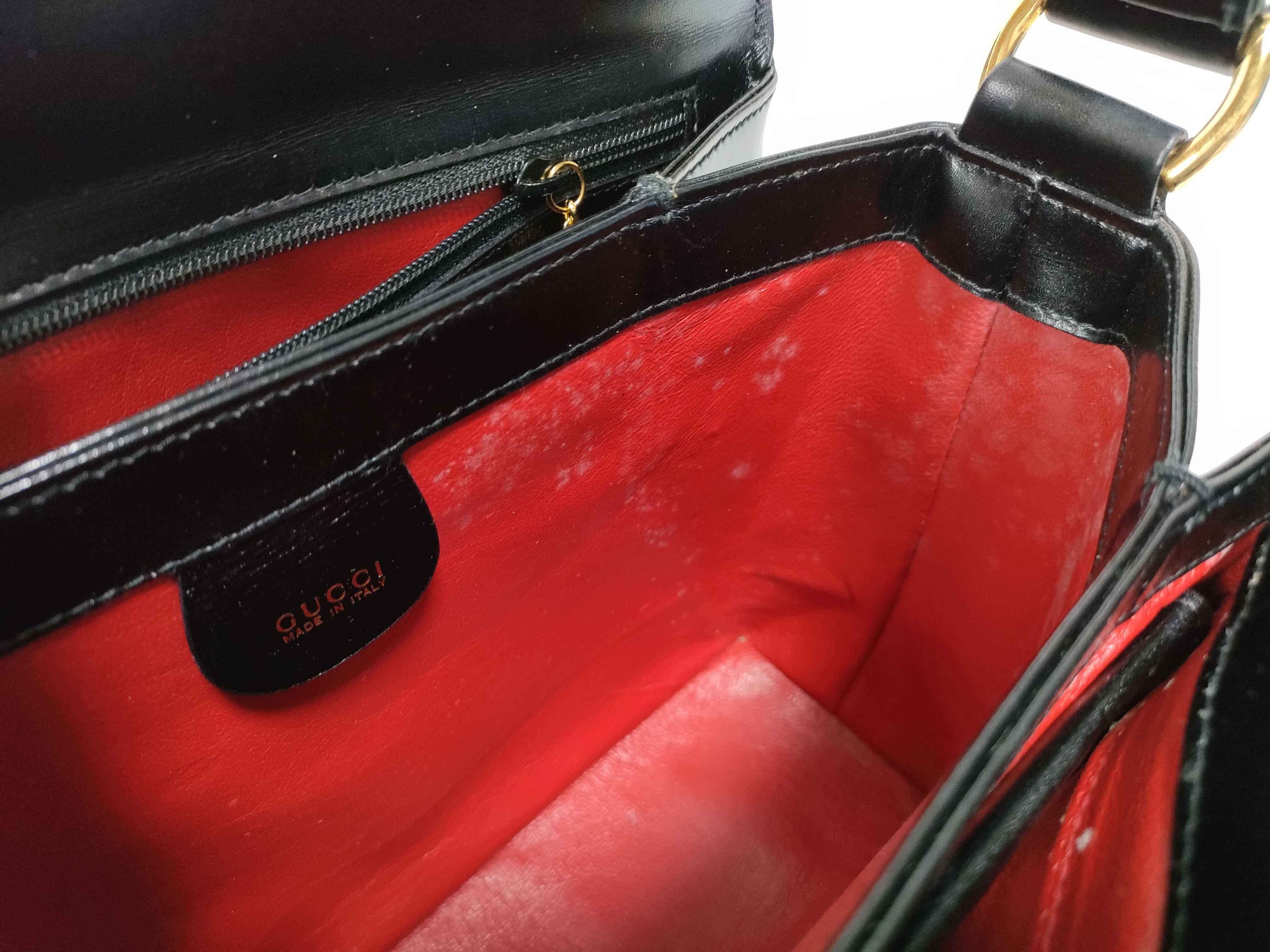 Calfskin Black with Gold Hardware Closure One-Shoulder Bag (000.2026.0269) — view 12