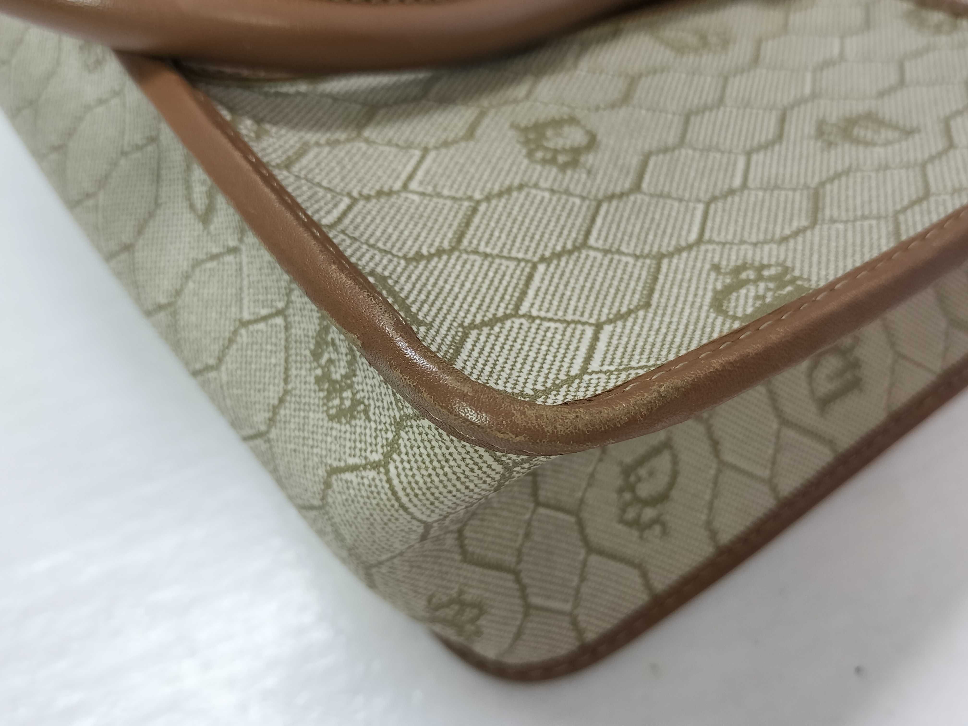 Christian / Honeycomb / Handbag / PVC Handbag — view 7