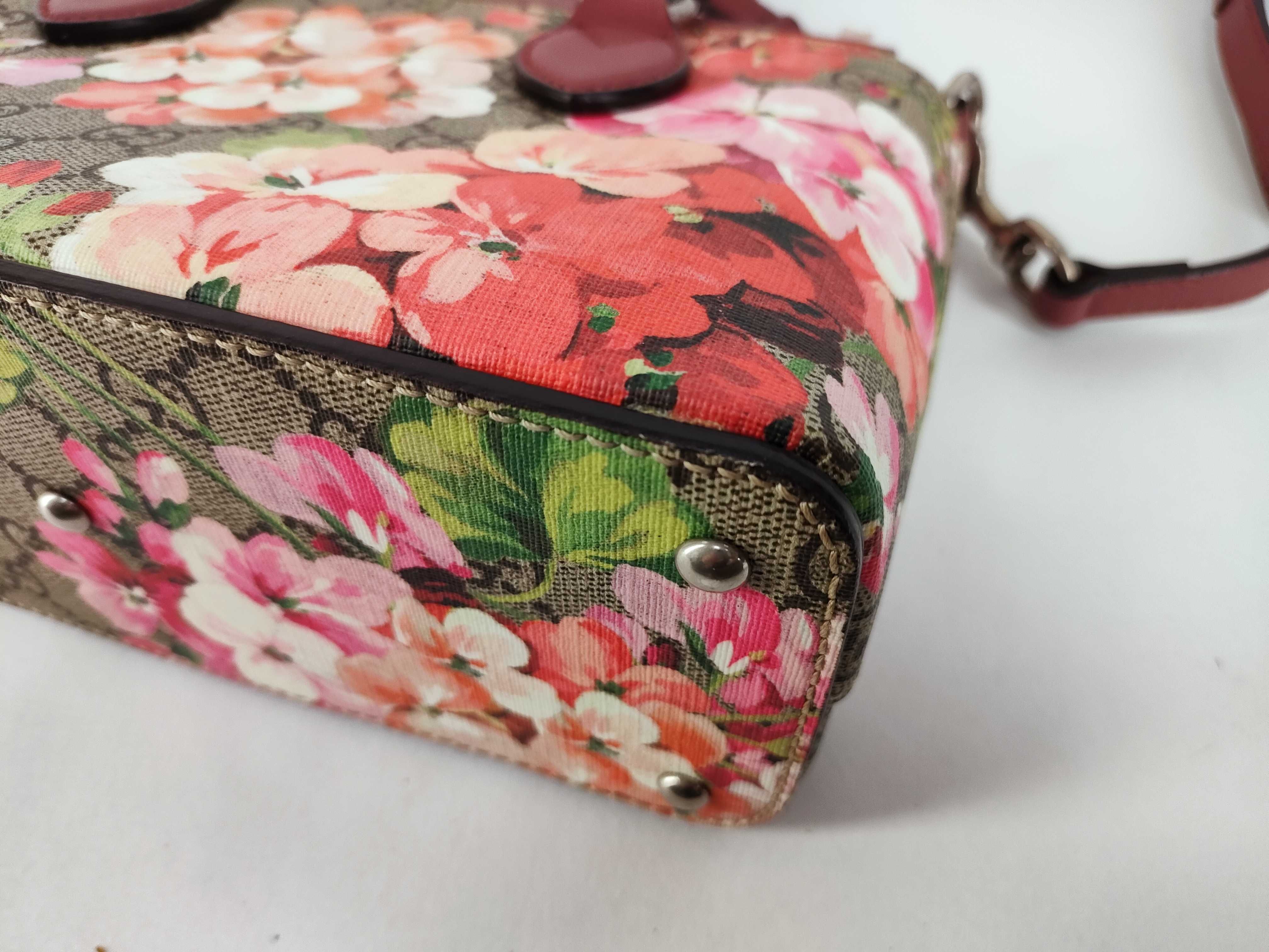 GG Canvas Gucci GG Supreme Blooms 453177 2-Way Handbag — view 7