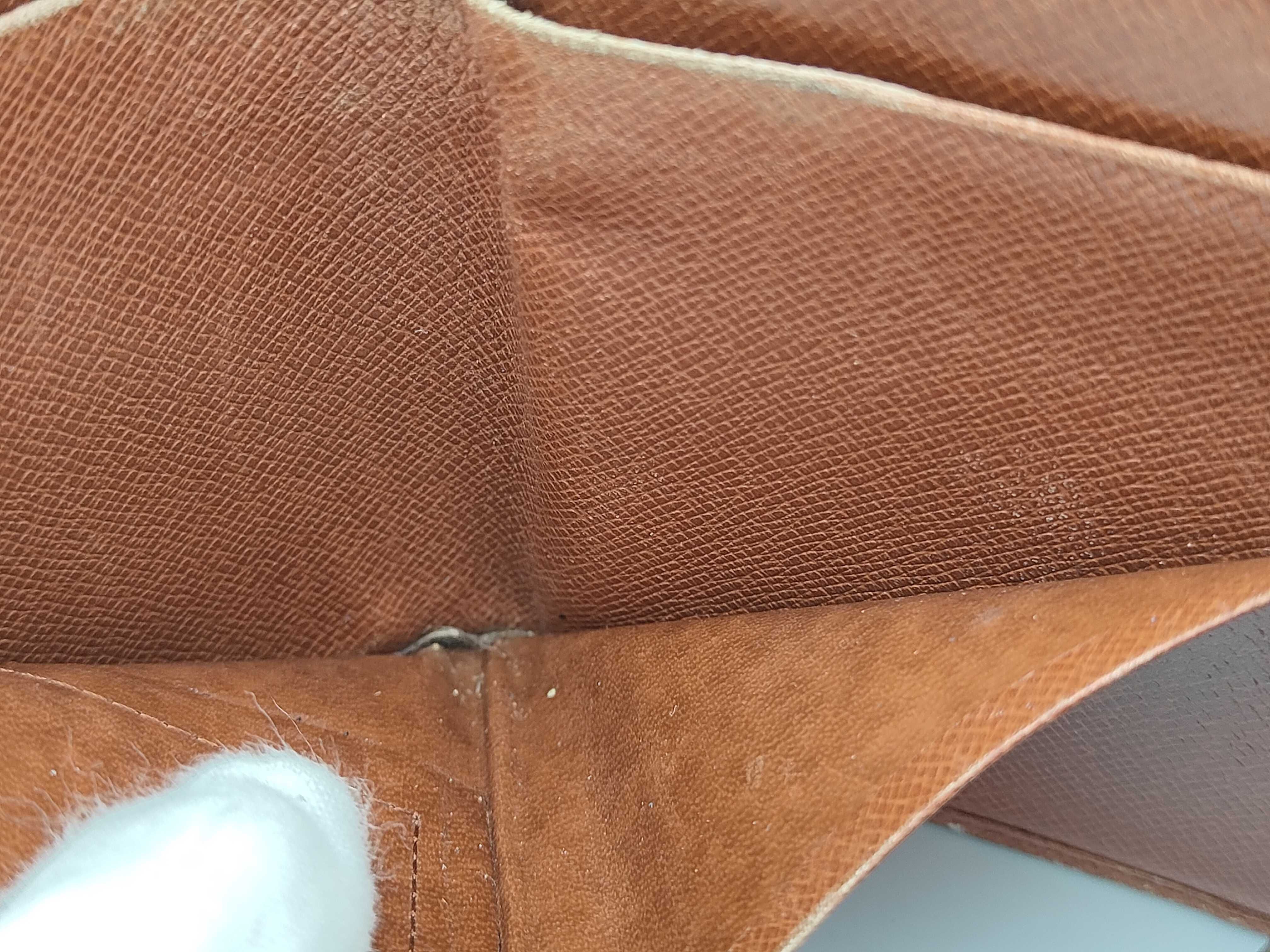 wallet — view 7