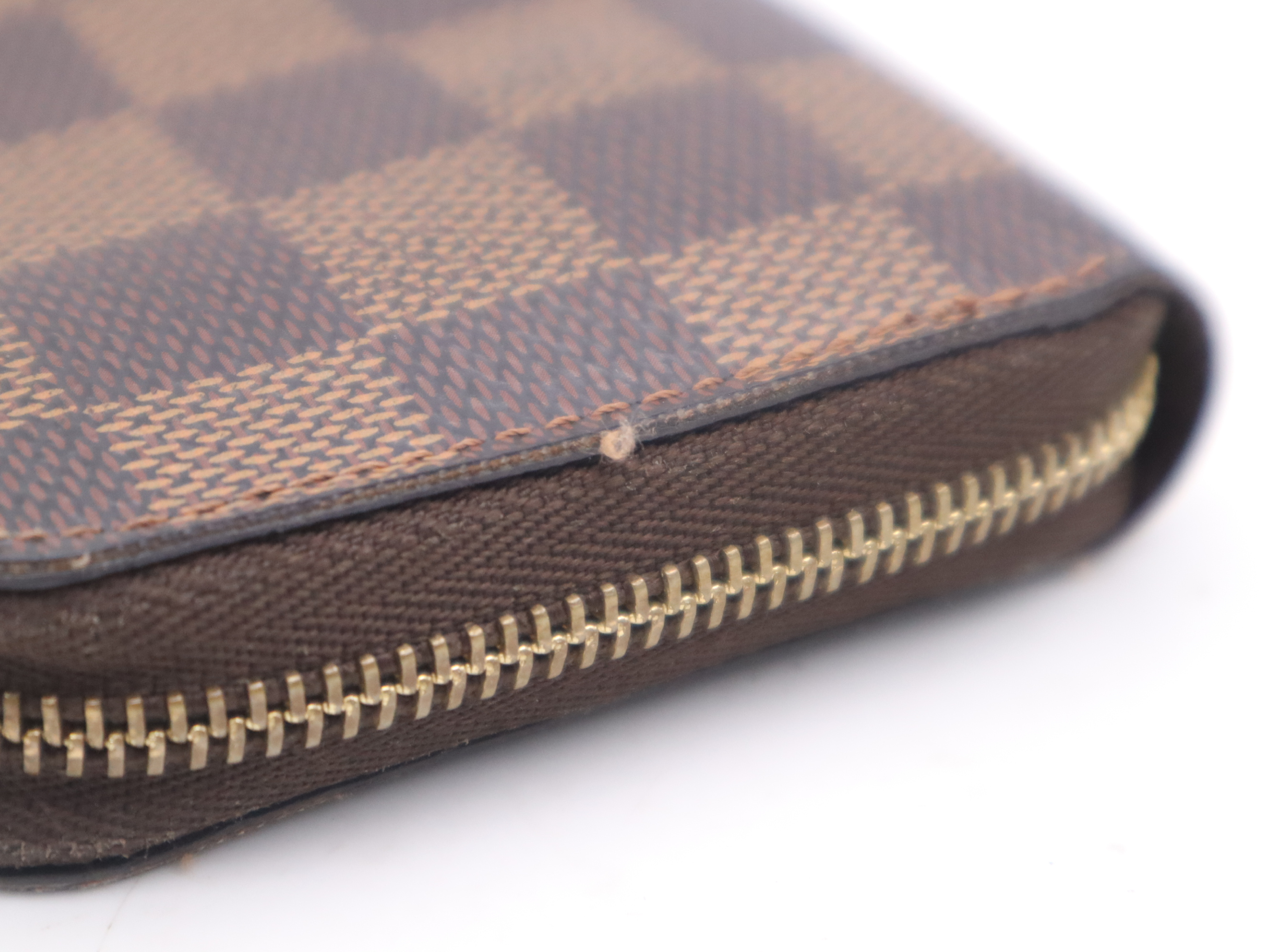 N63070 Damier Zippy Coin Purse (with dust bag and box) — view 6