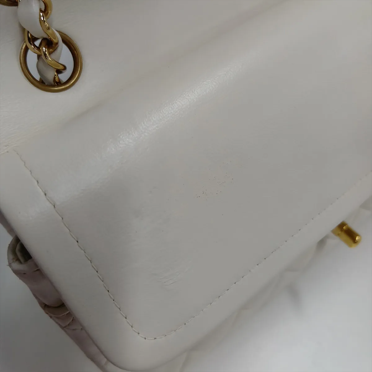 Matelassé 25 Lambskin Double Flap Double Chain Bag, White with Gold Hardware, 6292354, Series 6, A01112 — view 13