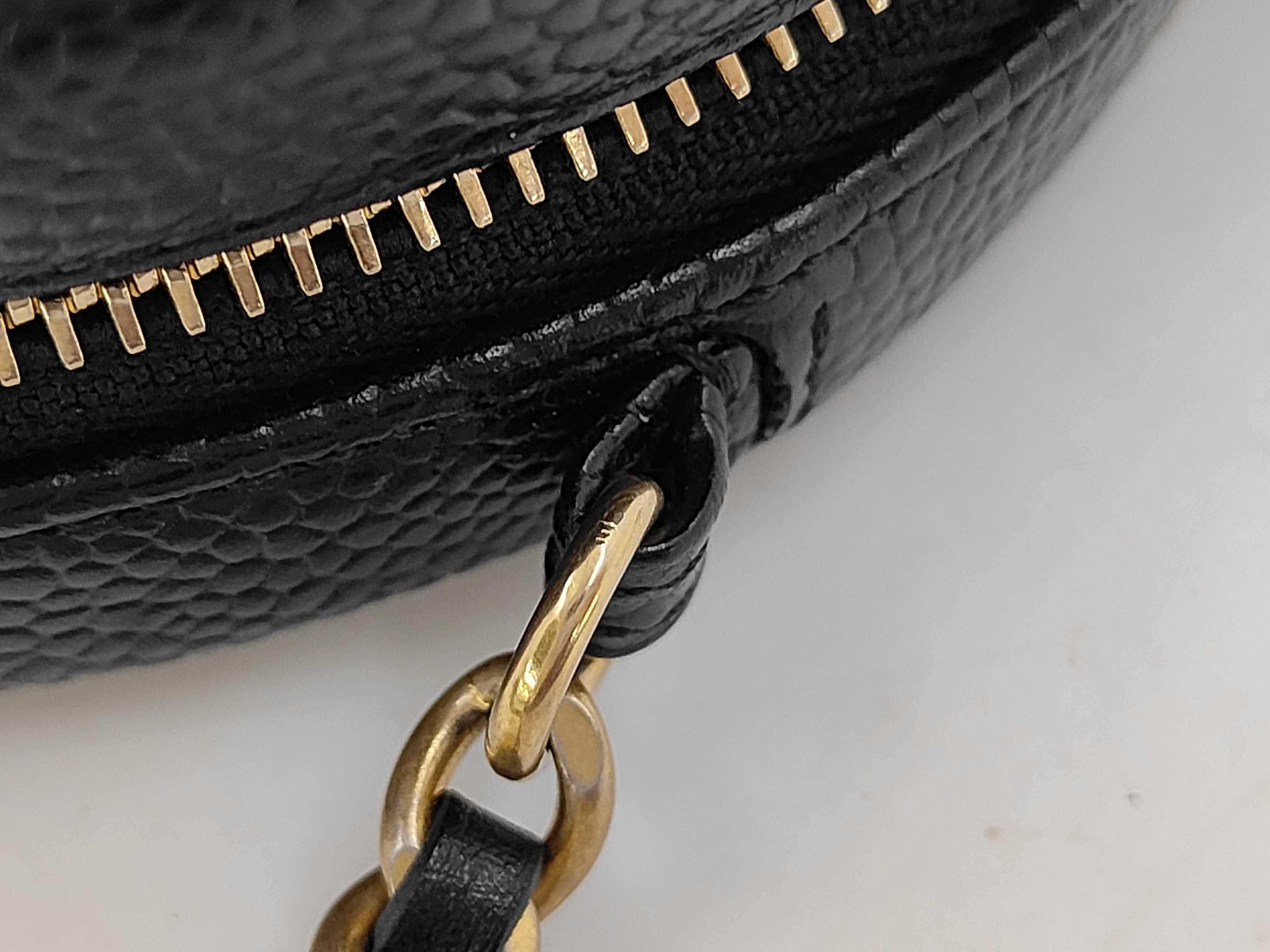 Matelassé Chain Shoulder Bag — view 7