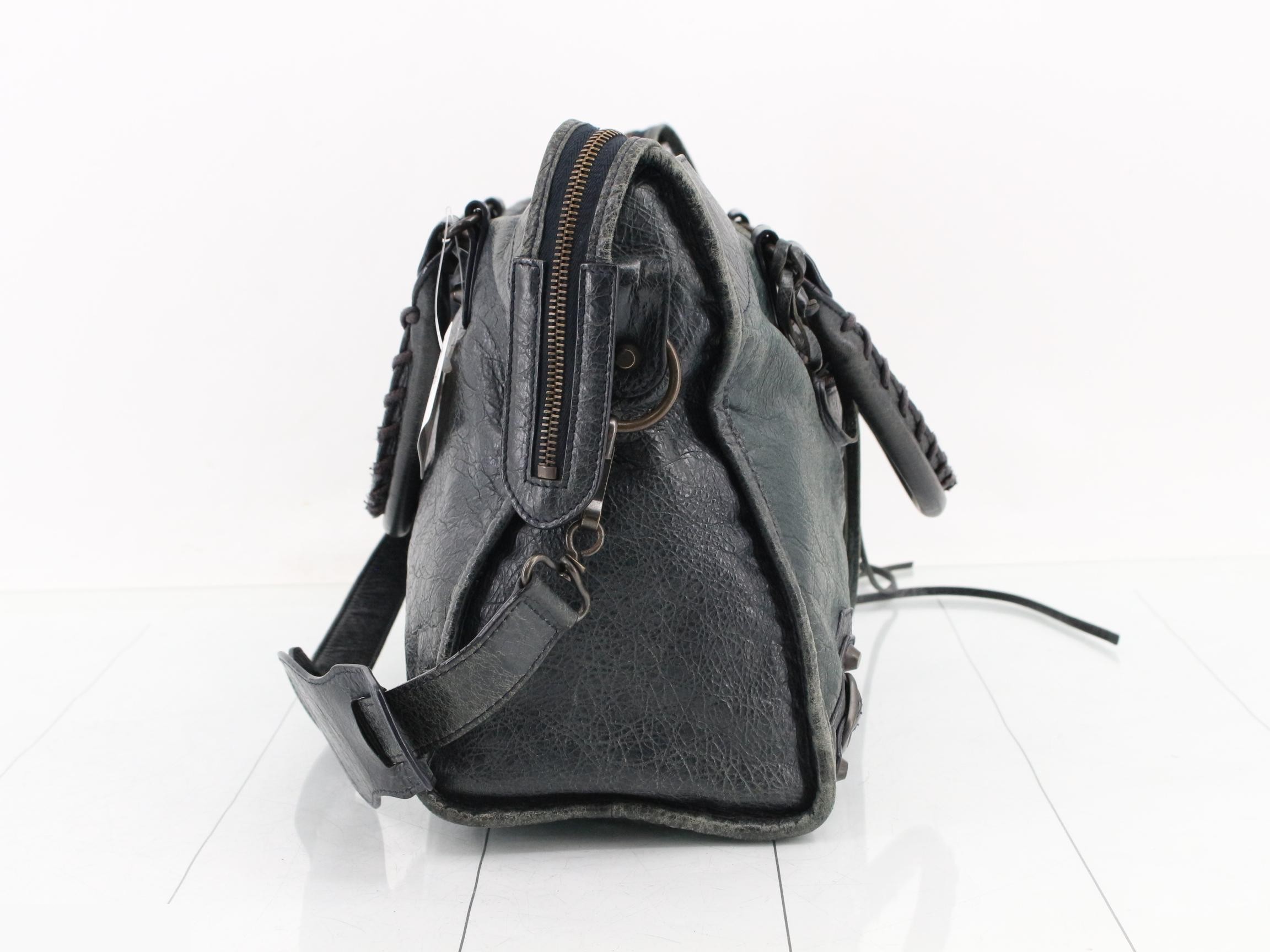 The City 115748 2-Way Shoulder Bag/Handbag Leather — view 4