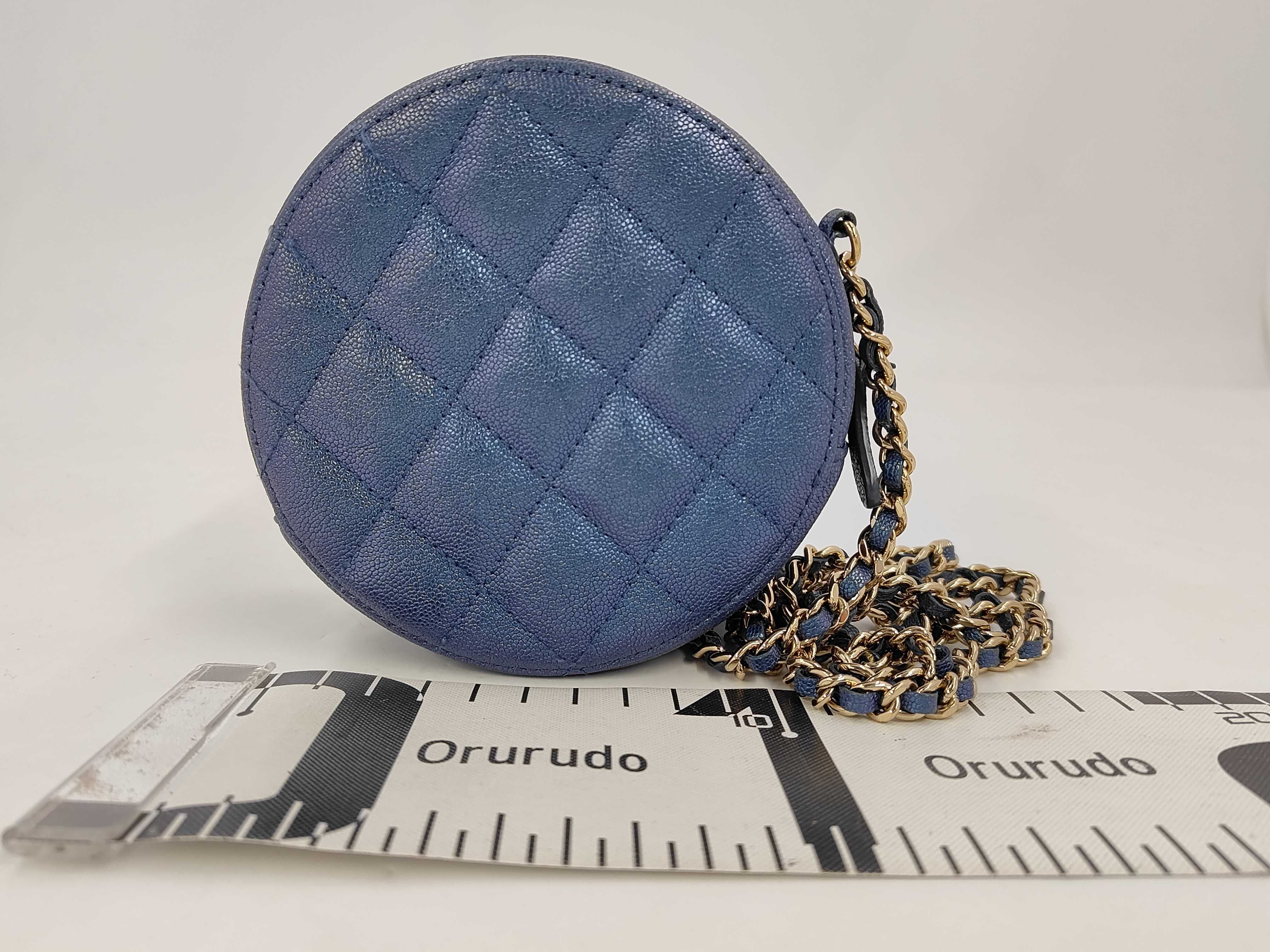 Round Coin Purse, Electric Blue, Grained Calf Leather, Shoulder Bag — view 2