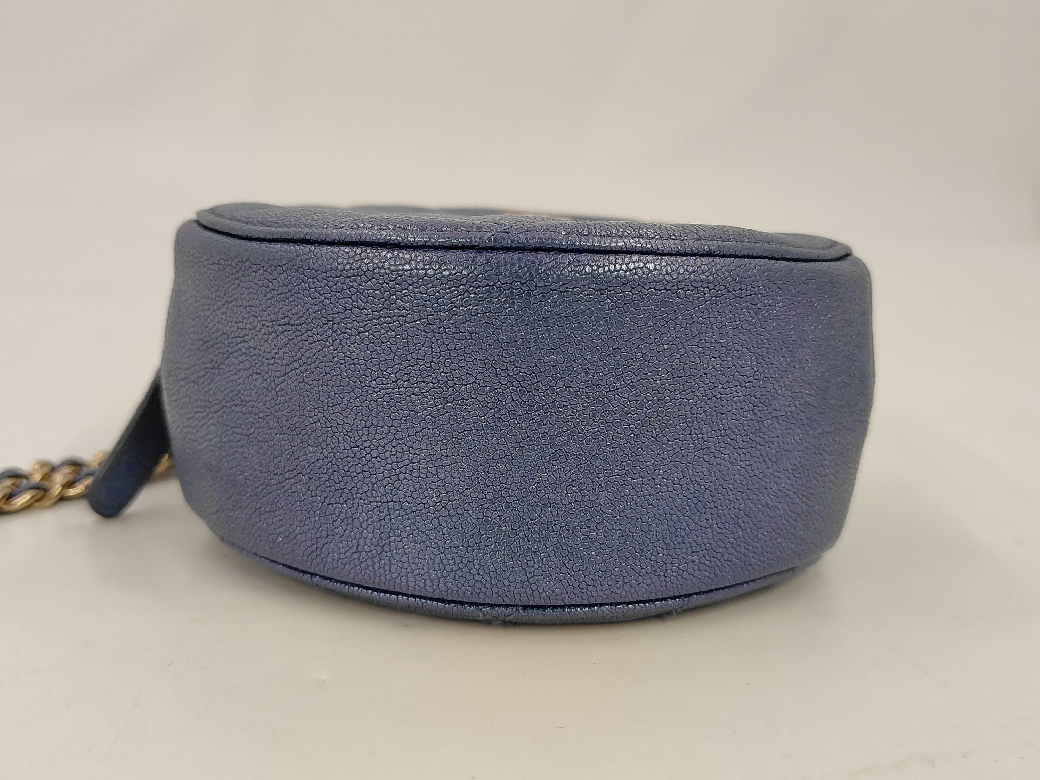 Round Coin Purse, Electric Blue, Grained Calf Leather, Shoulder Bag — view 7