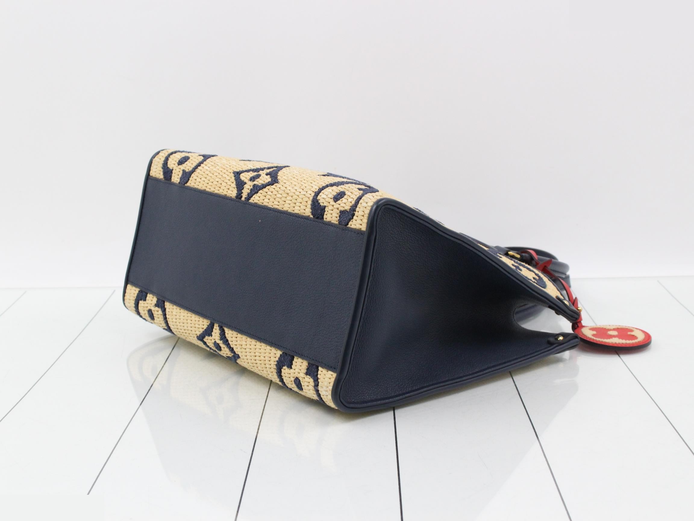 Monogram Raffia OnTheGo MM 2-Way Tote Bag — view 6