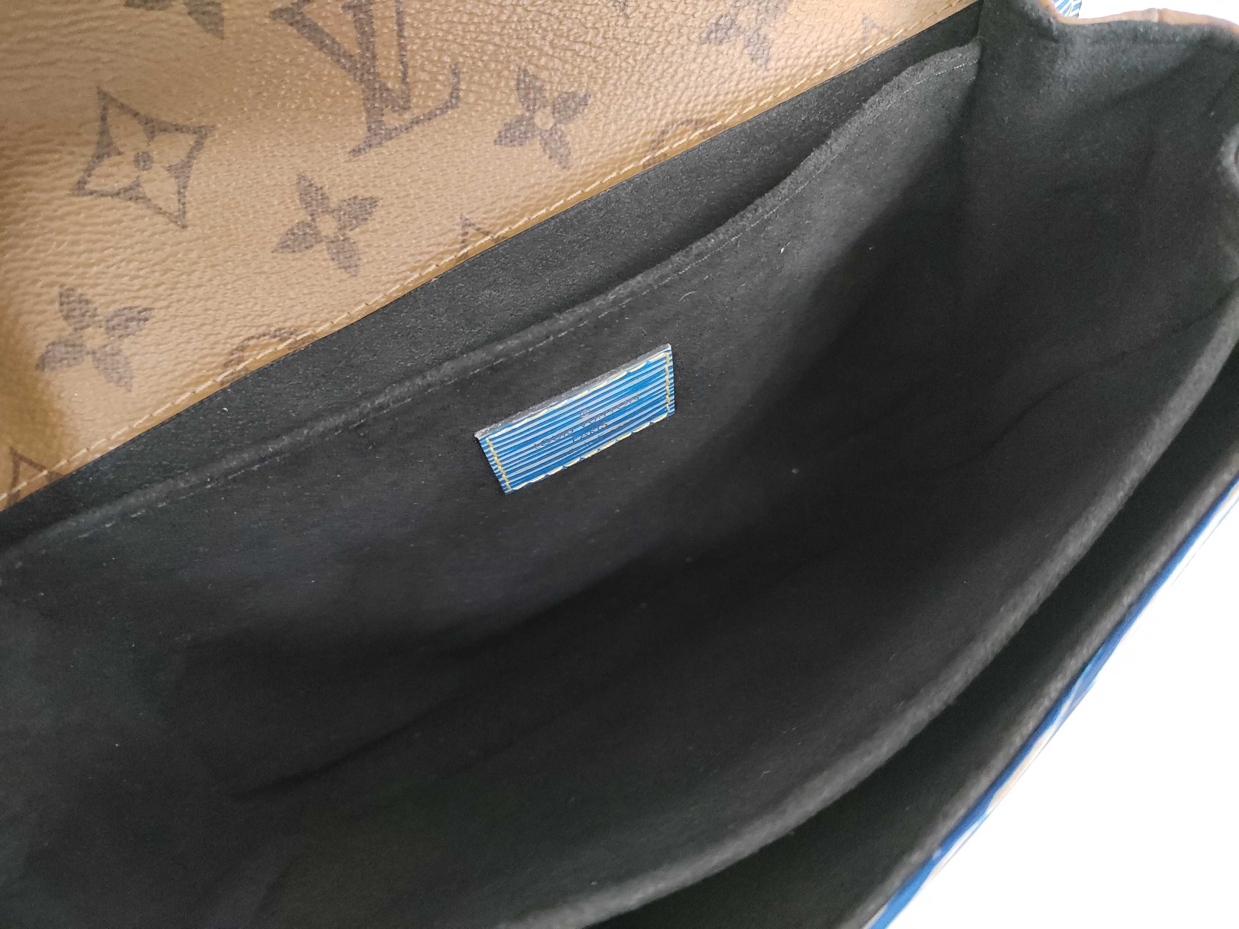 Epi Shoulder Bag Handbag — view 9