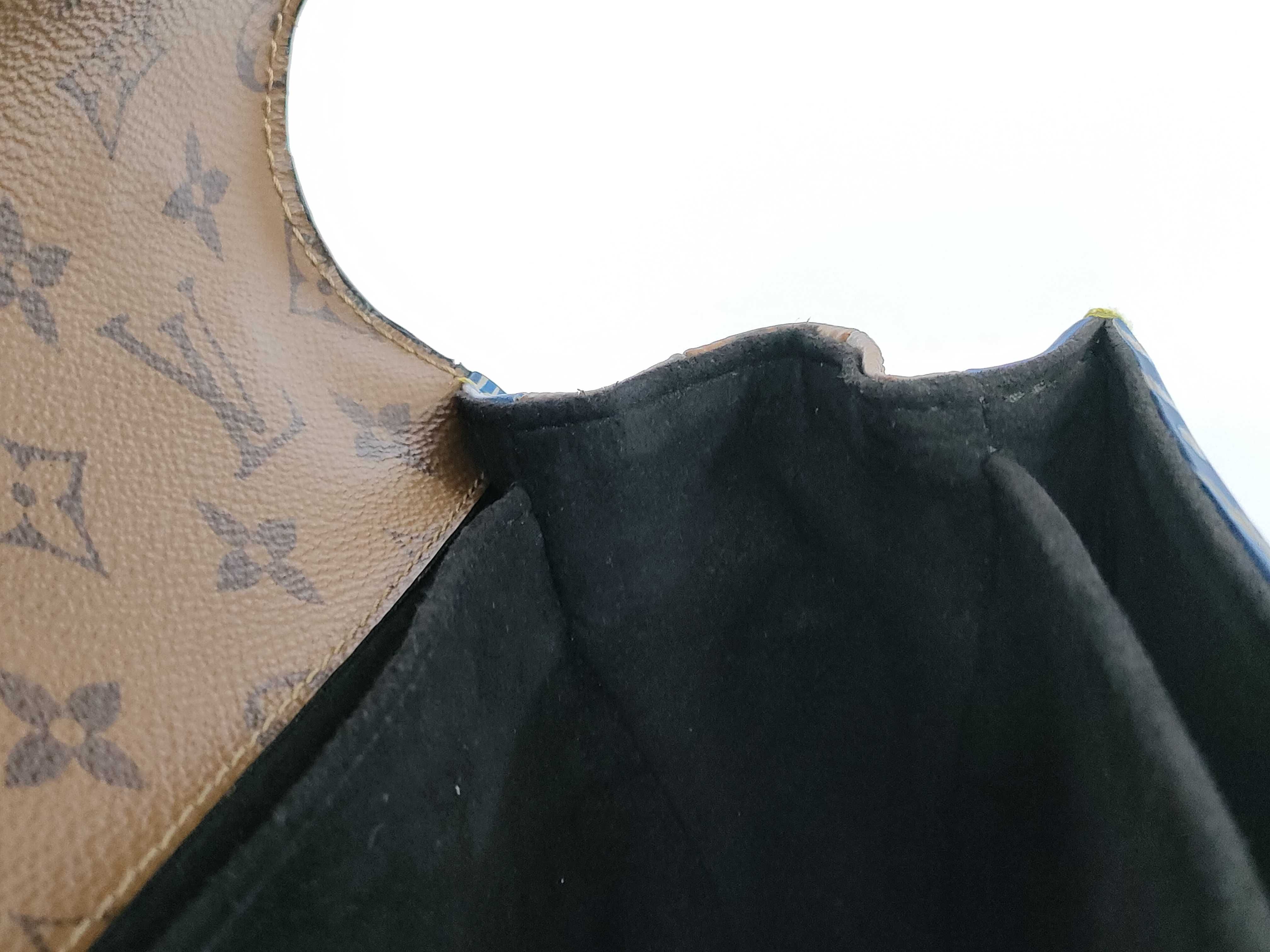 Epi Shoulder Bag Handbag — view 10