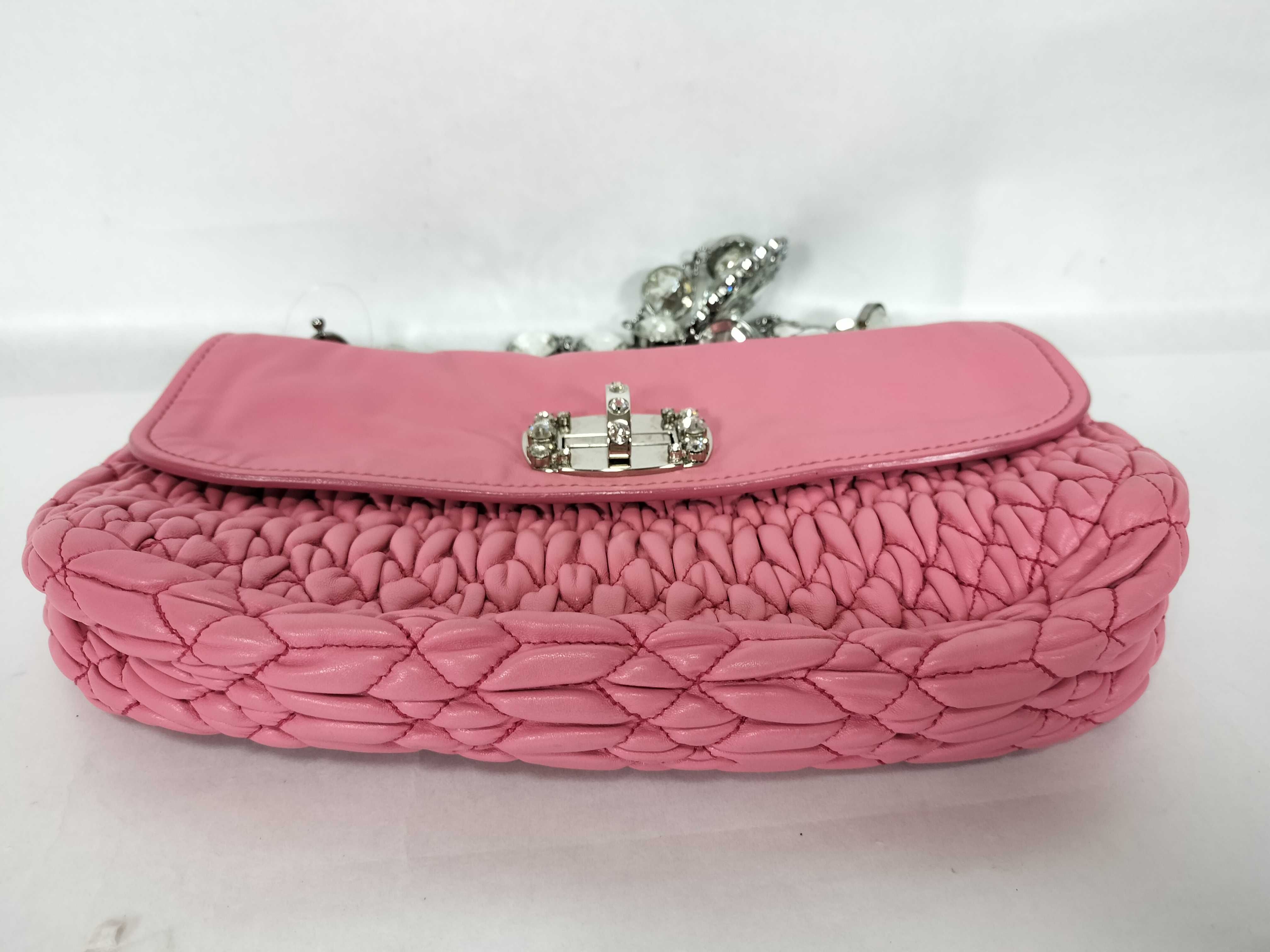 Nappa Crystal Leather Pink Silver Matelassé Shoulder Bag — view 7
