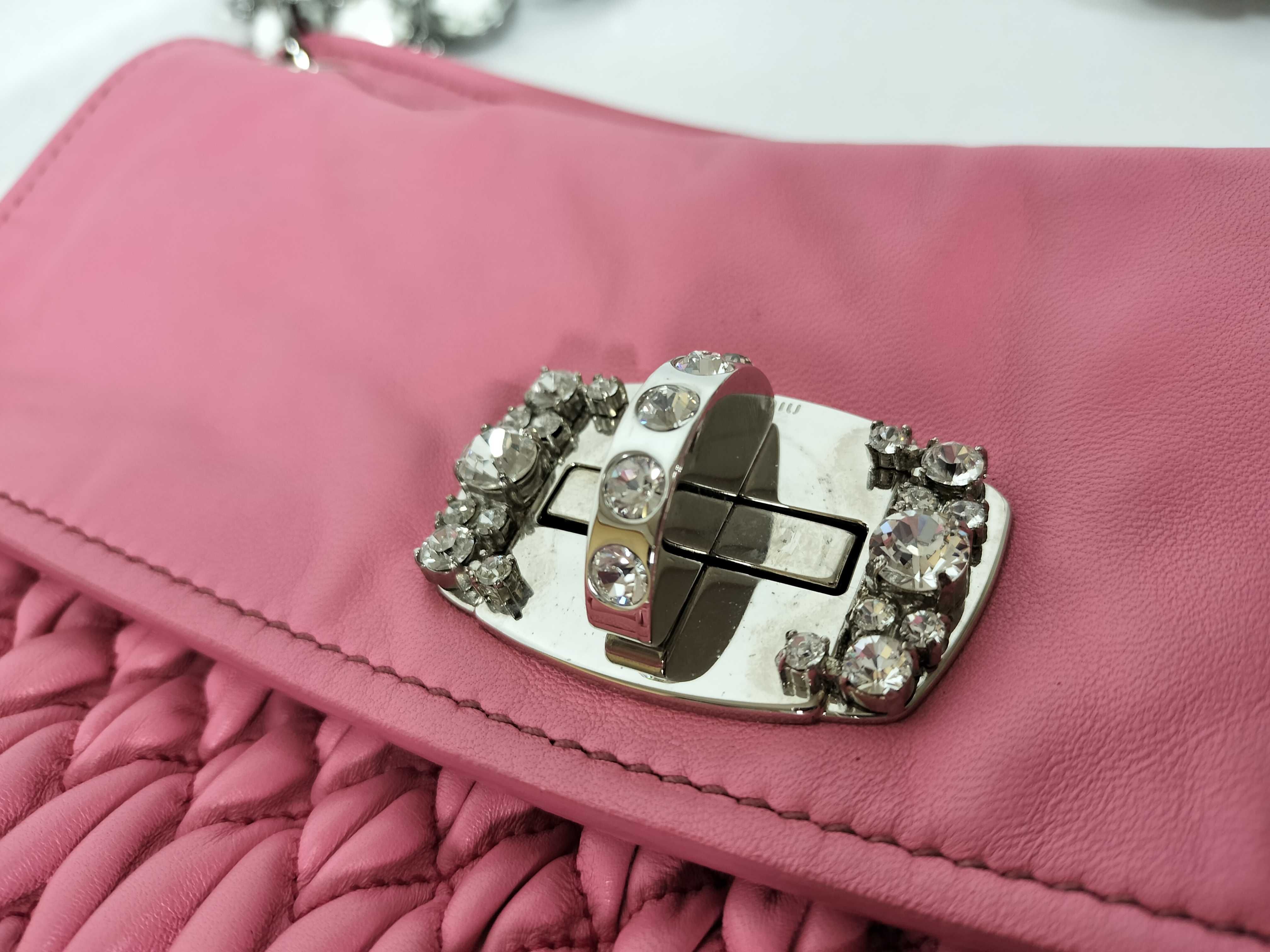 Nappa Crystal Leather Pink Silver Matelassé Shoulder Bag — view 8