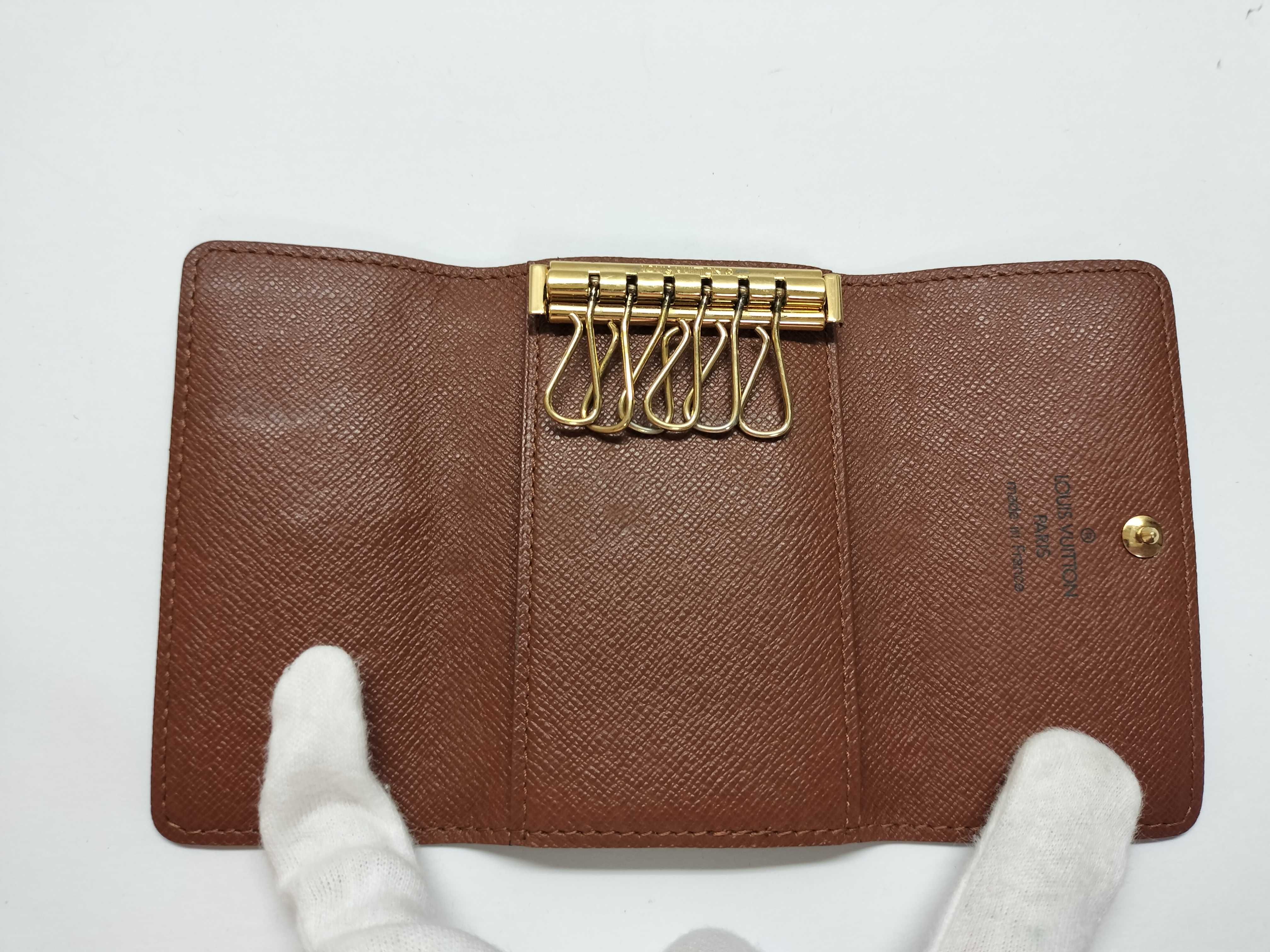 Monogram M62630 Multicles 6 Key Case — view 8