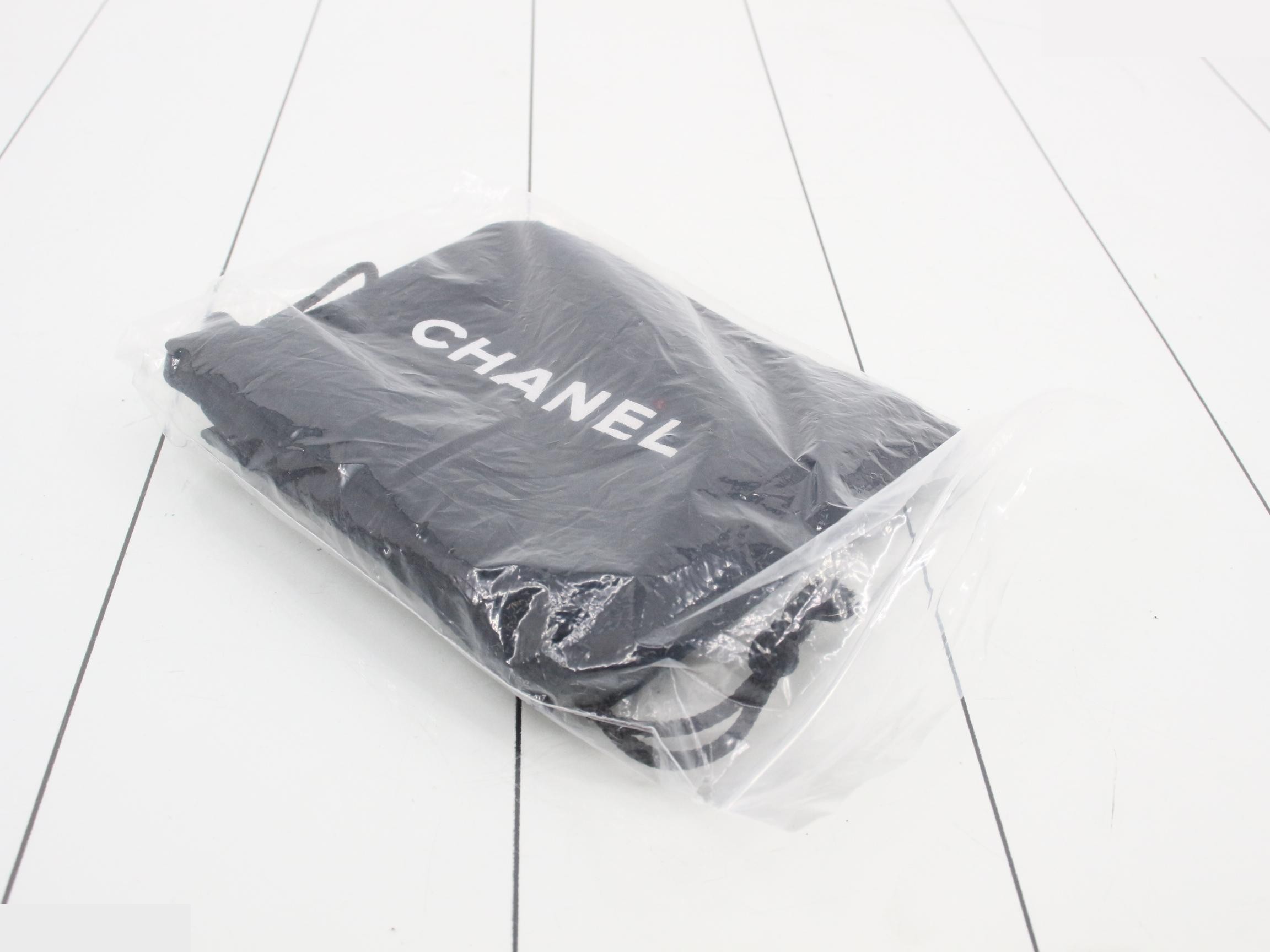 Caviar Reissue Tote Bag (with sticker card) — view 7