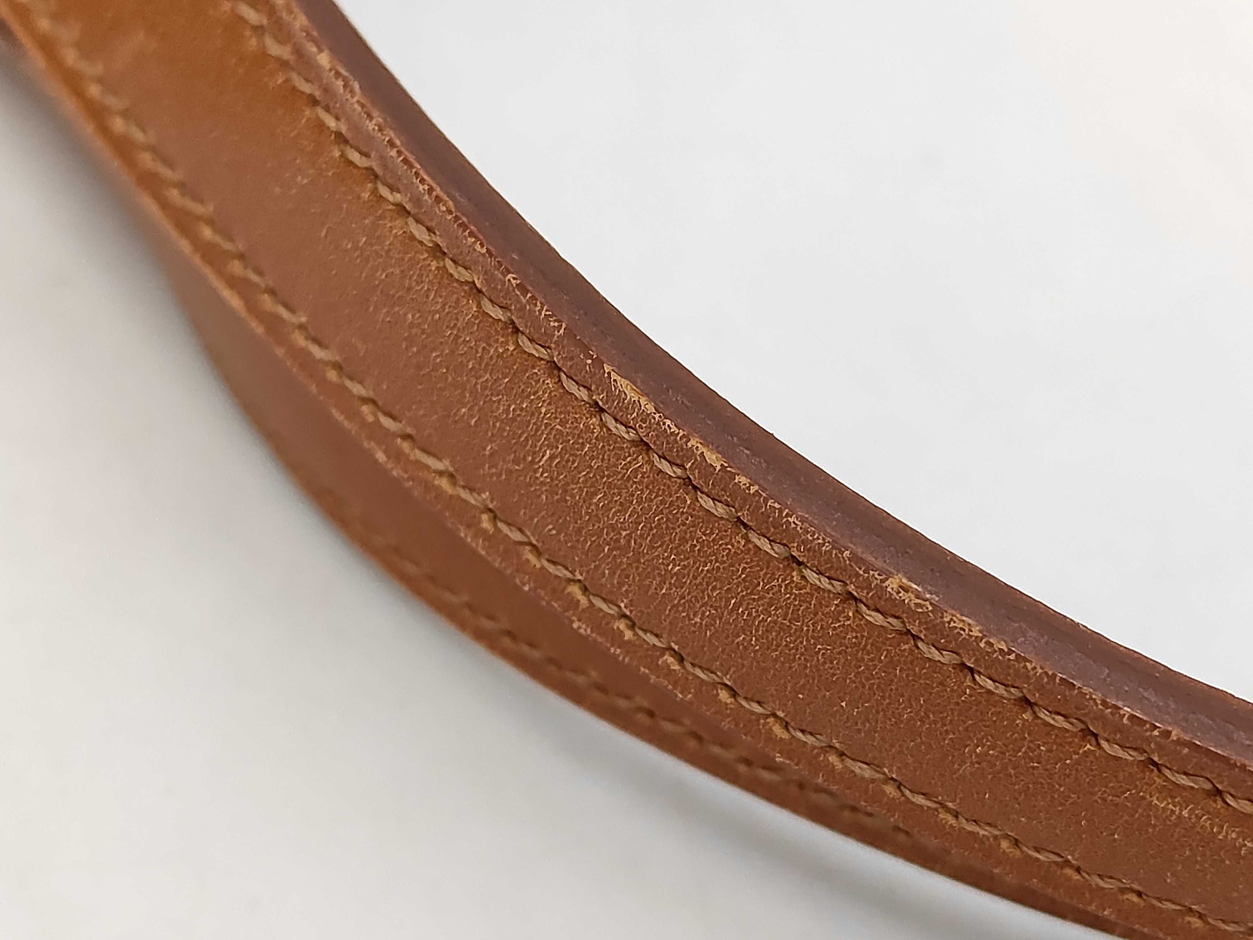 Philo PM Box Calf Brown Gold Hardware E Stamp Shoulder Bag — view 6