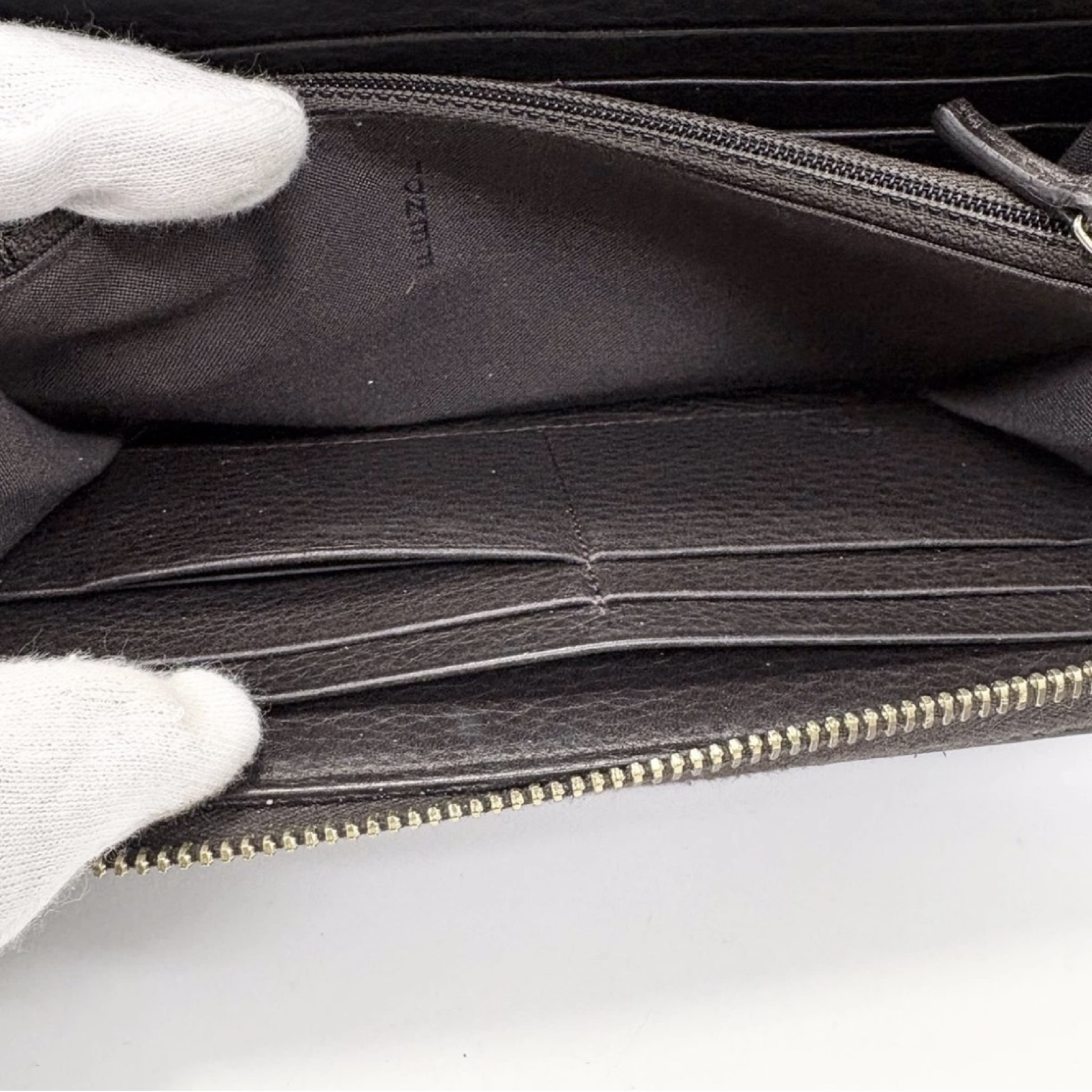 Zucca Round Zip Long Wallet — view 9